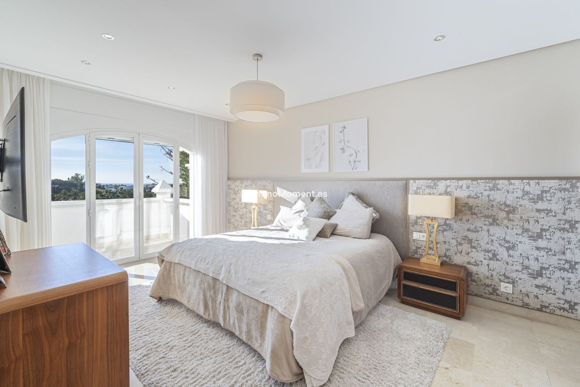 Resale - Villa - Marbella - Nueva Andalucía