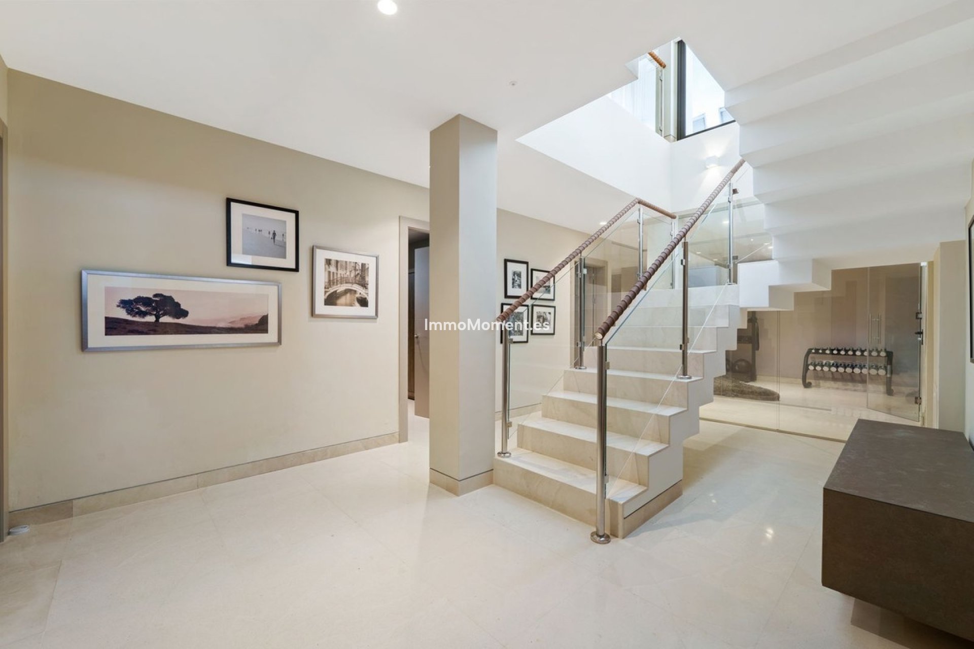 Resale - Villa - Marbella - Nueva Andalucía