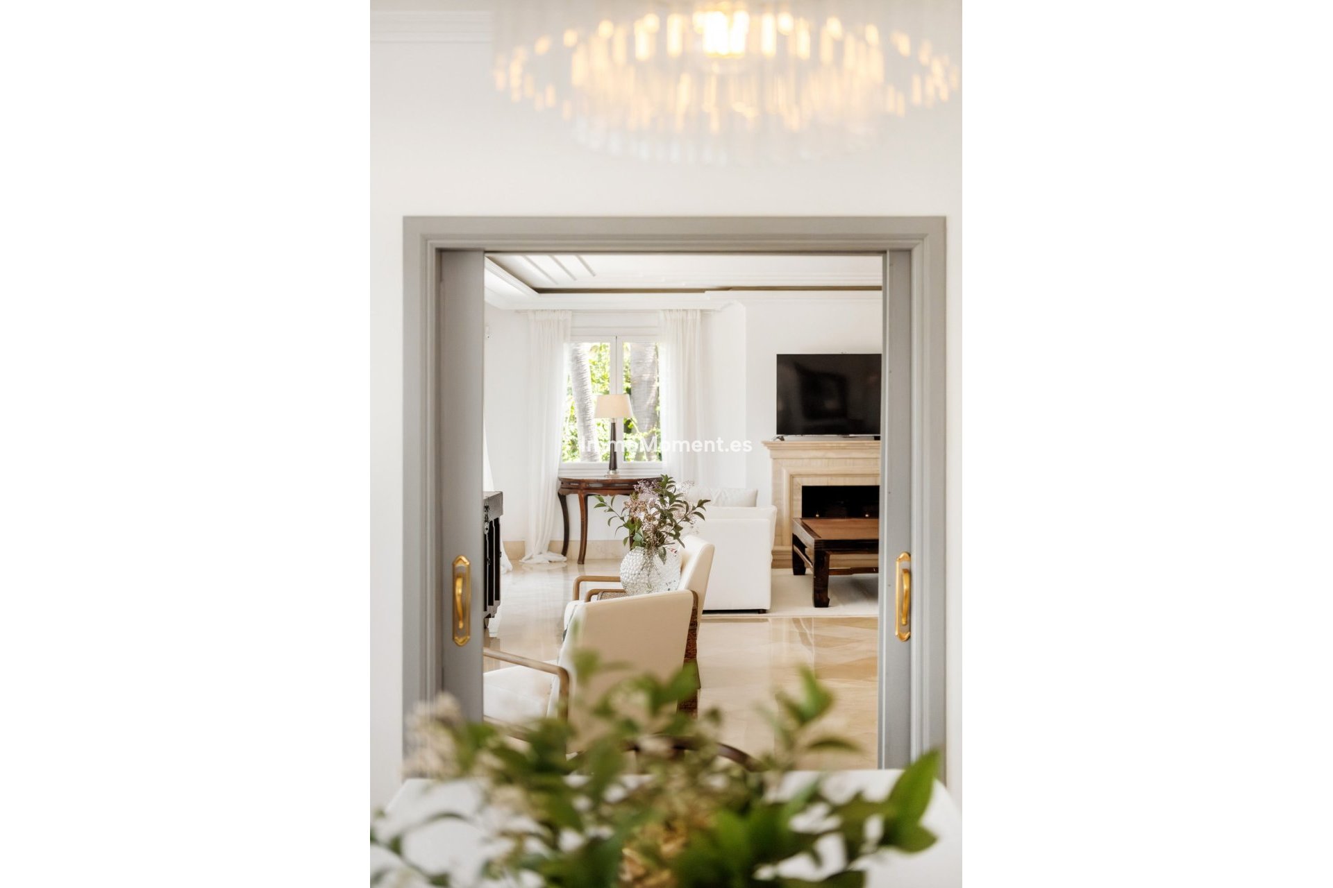 Resale - Villa - Marbella - Nueva Andalucía