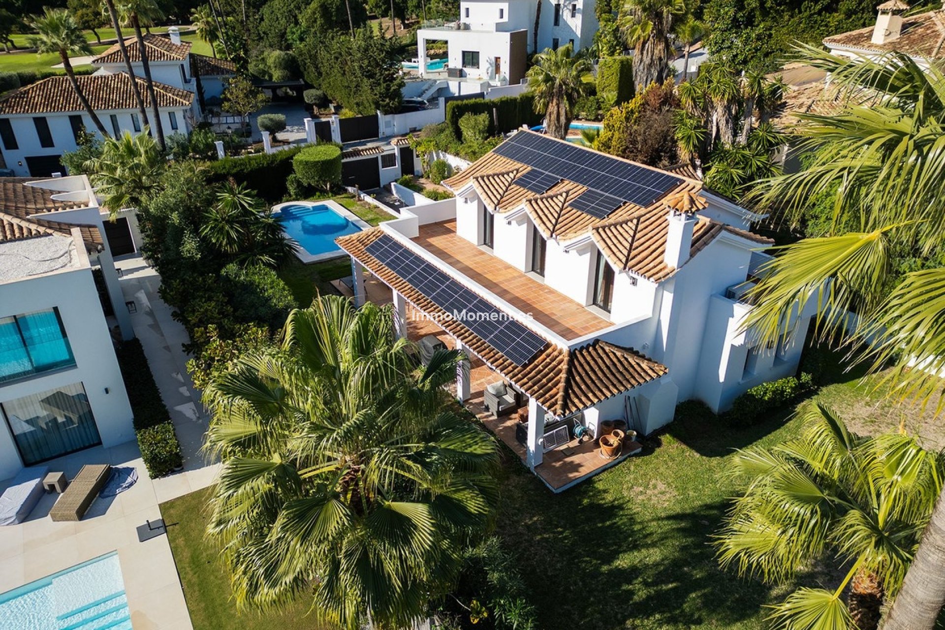 Resale - Villa - Marbella - Nueva Andalucía