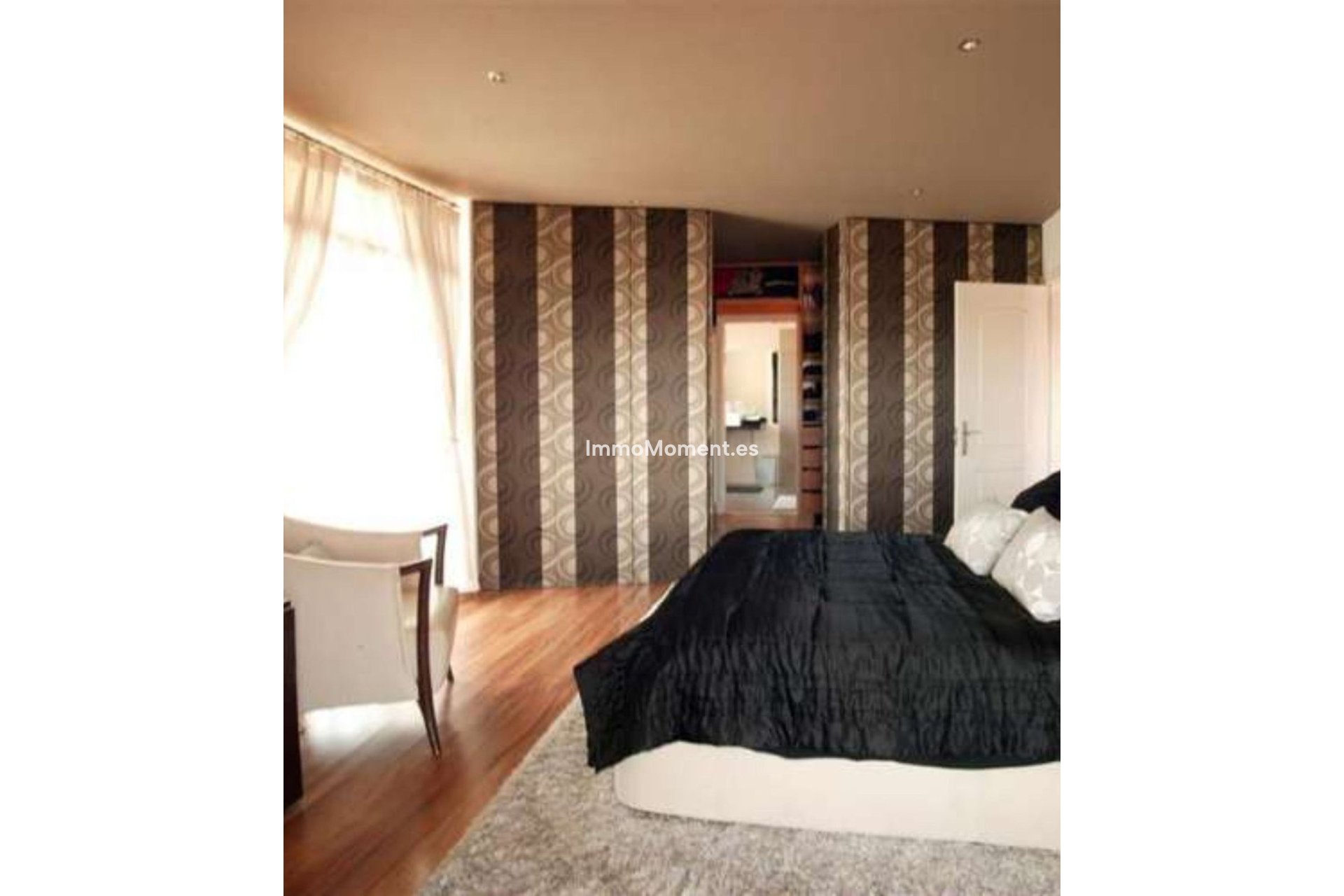 Resale - Villa - Marbella - Nueva Andalucía