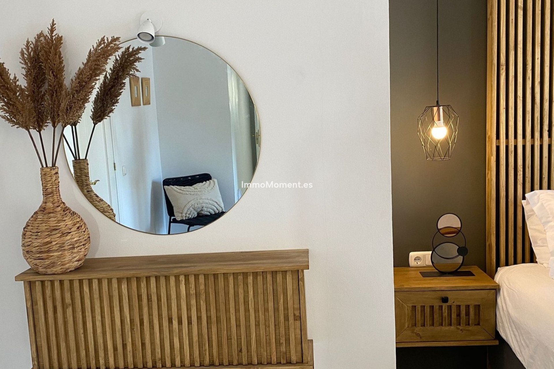 Resale - Villa - Marbella - Nueva Andalucía