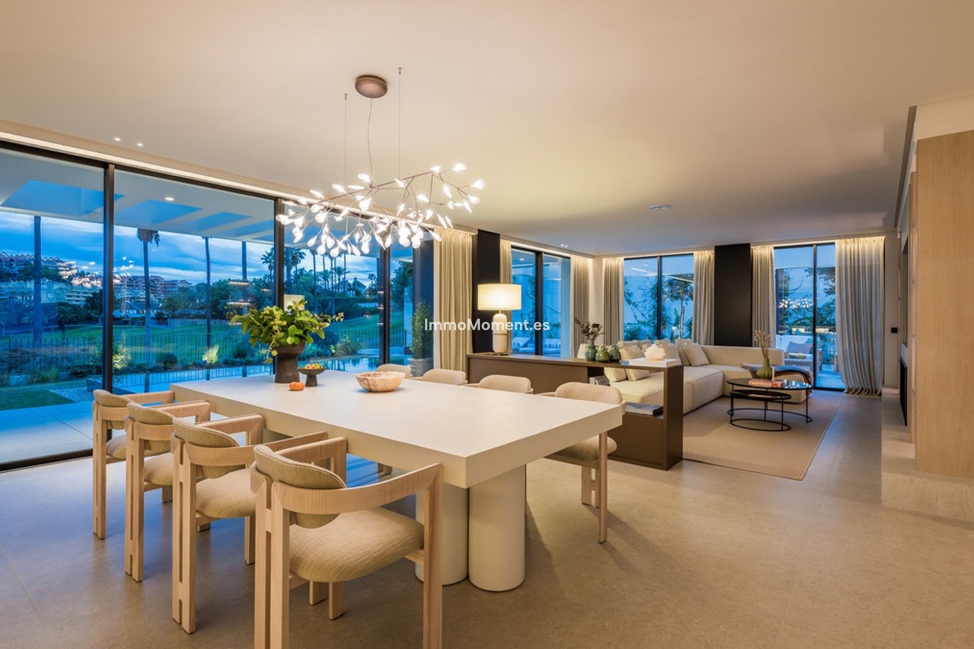 Resale - Villa - Marbella - Nueva Andalucía