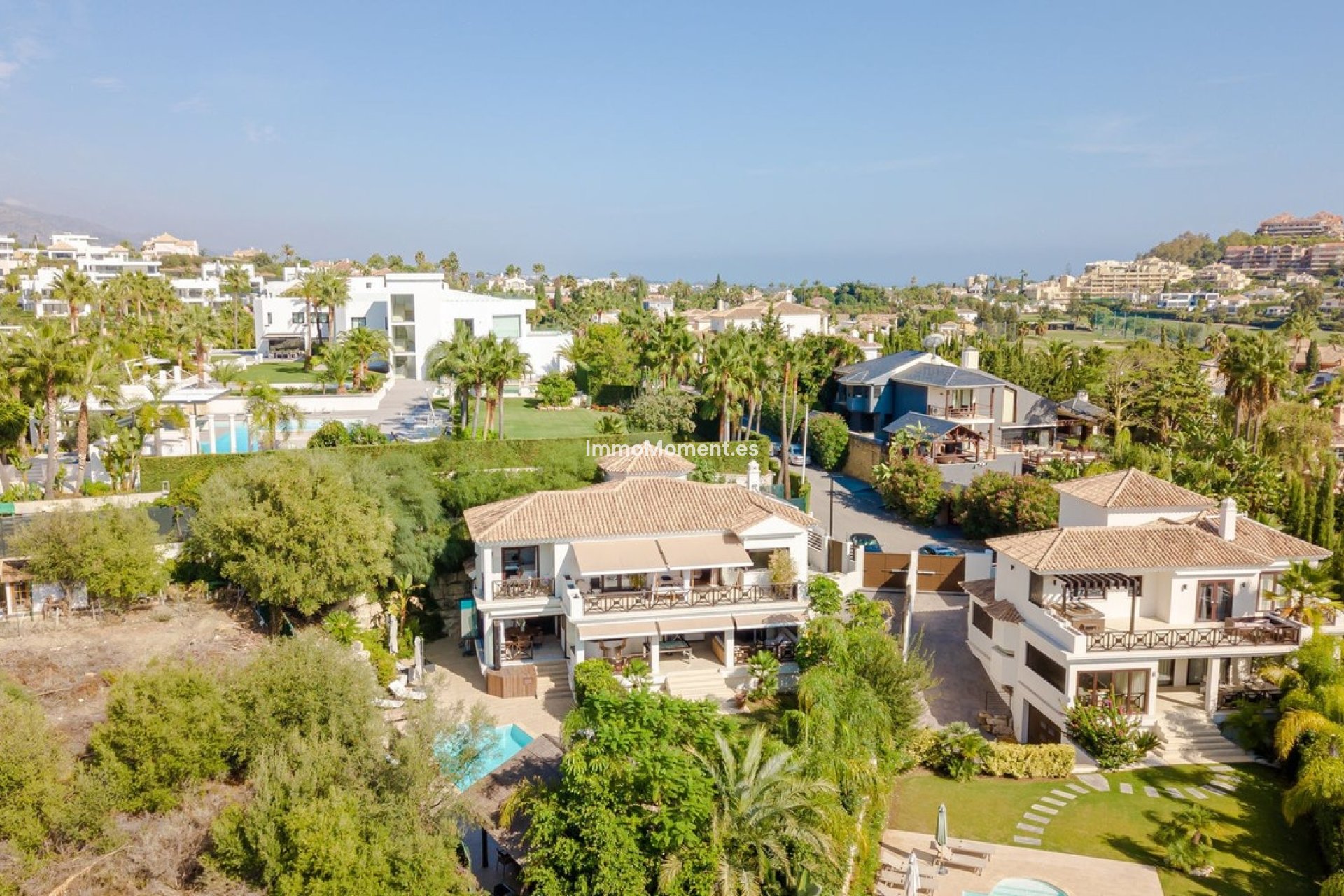 Resale - Villa - Marbella - Nueva Andalucía