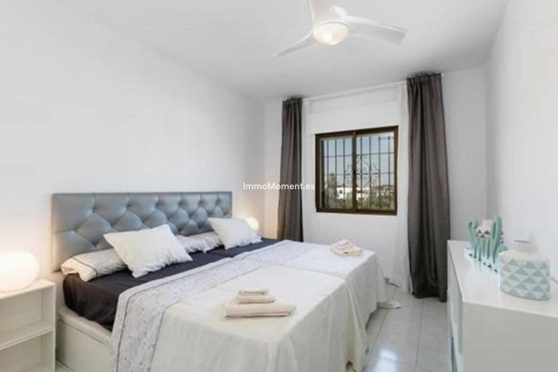 Resale - Villa - Marbella - Nueva Andalucía