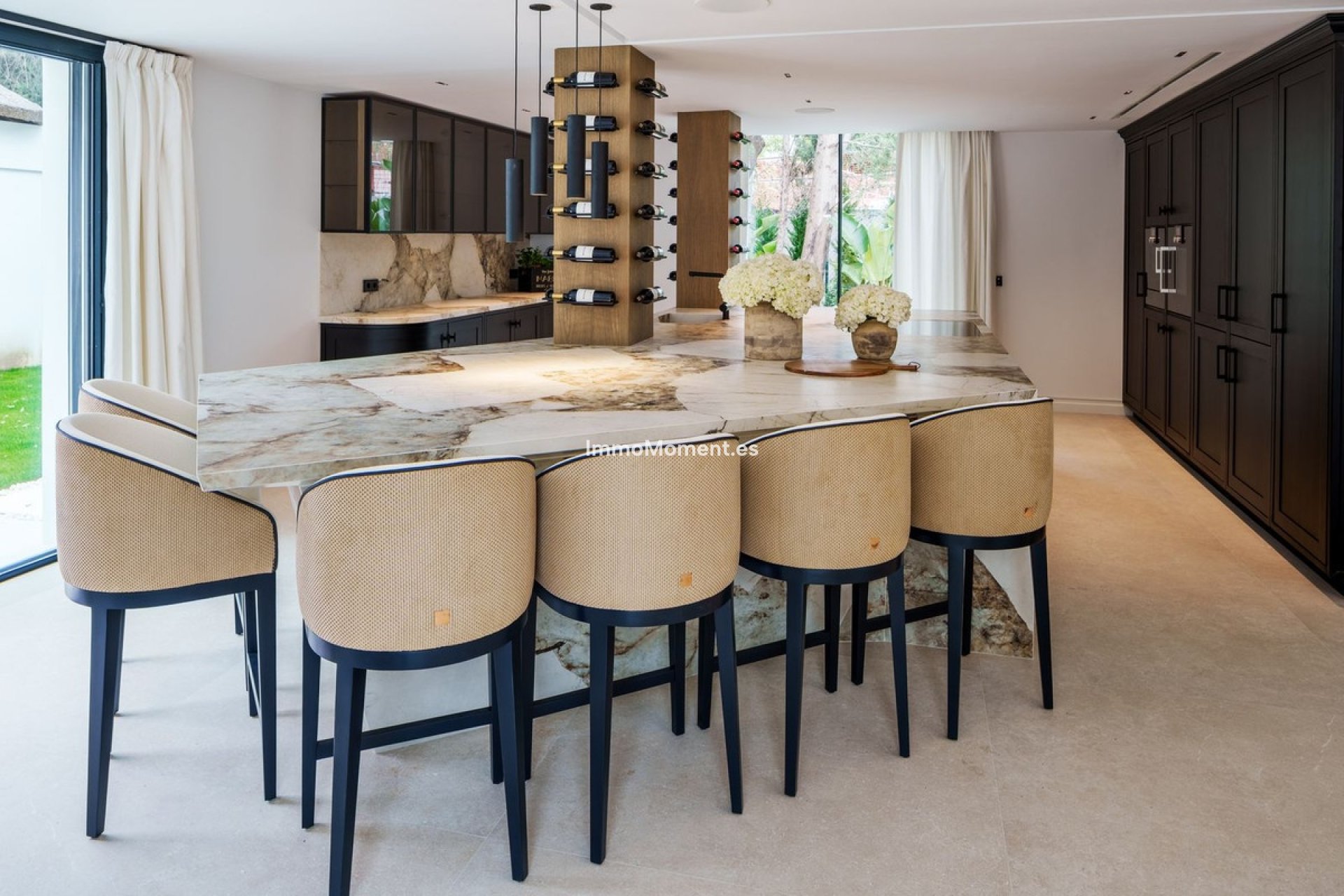 Resale - Villa - Marbella - Nueva Andalucía