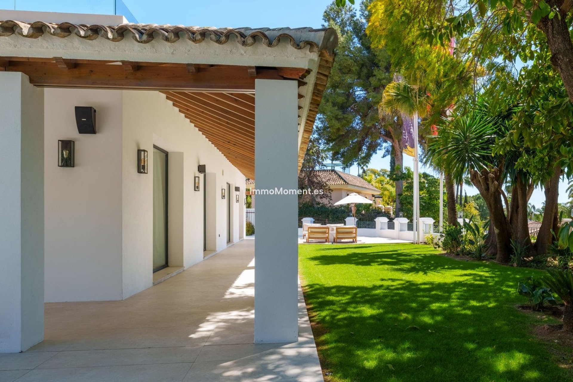 Resale - Villa - Marbella - Nueva Andalucía