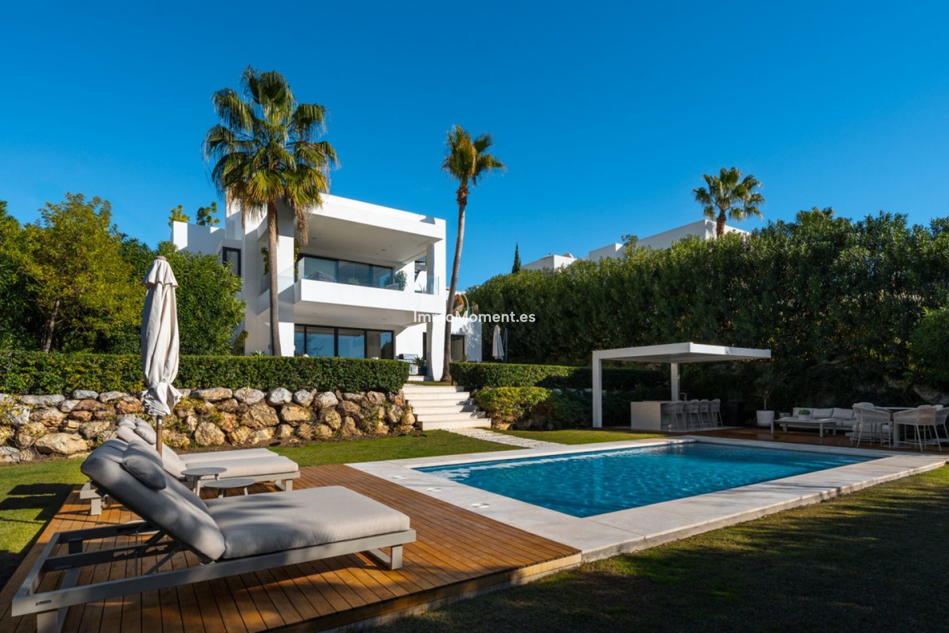 Resale - Villa - Marbella - Nueva Andalucía
