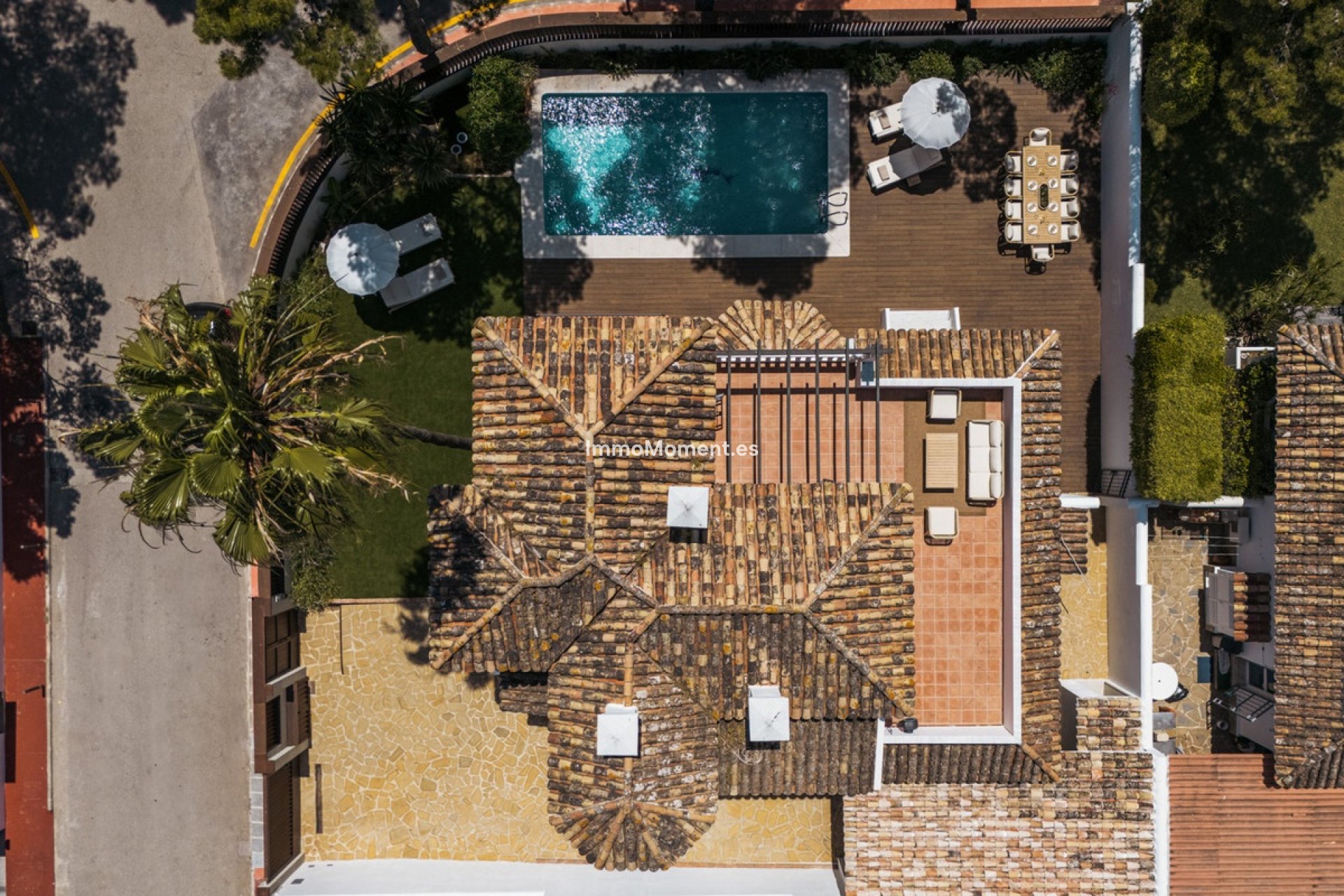 Resale - Villa - Marbella - Nueva Andalucía