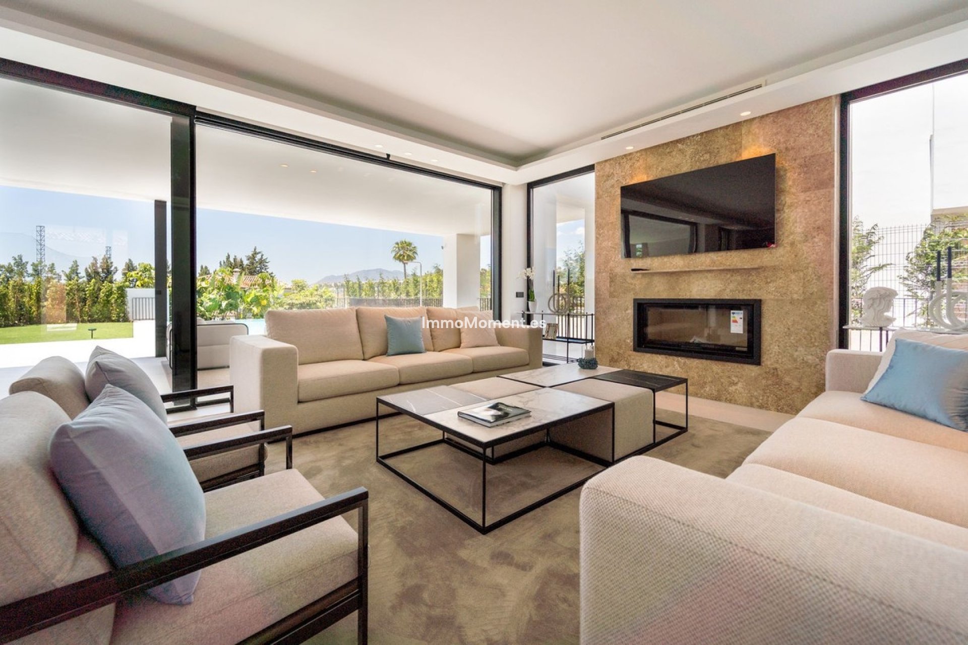 Resale - Villa - Marbella - Nueva Andalucía