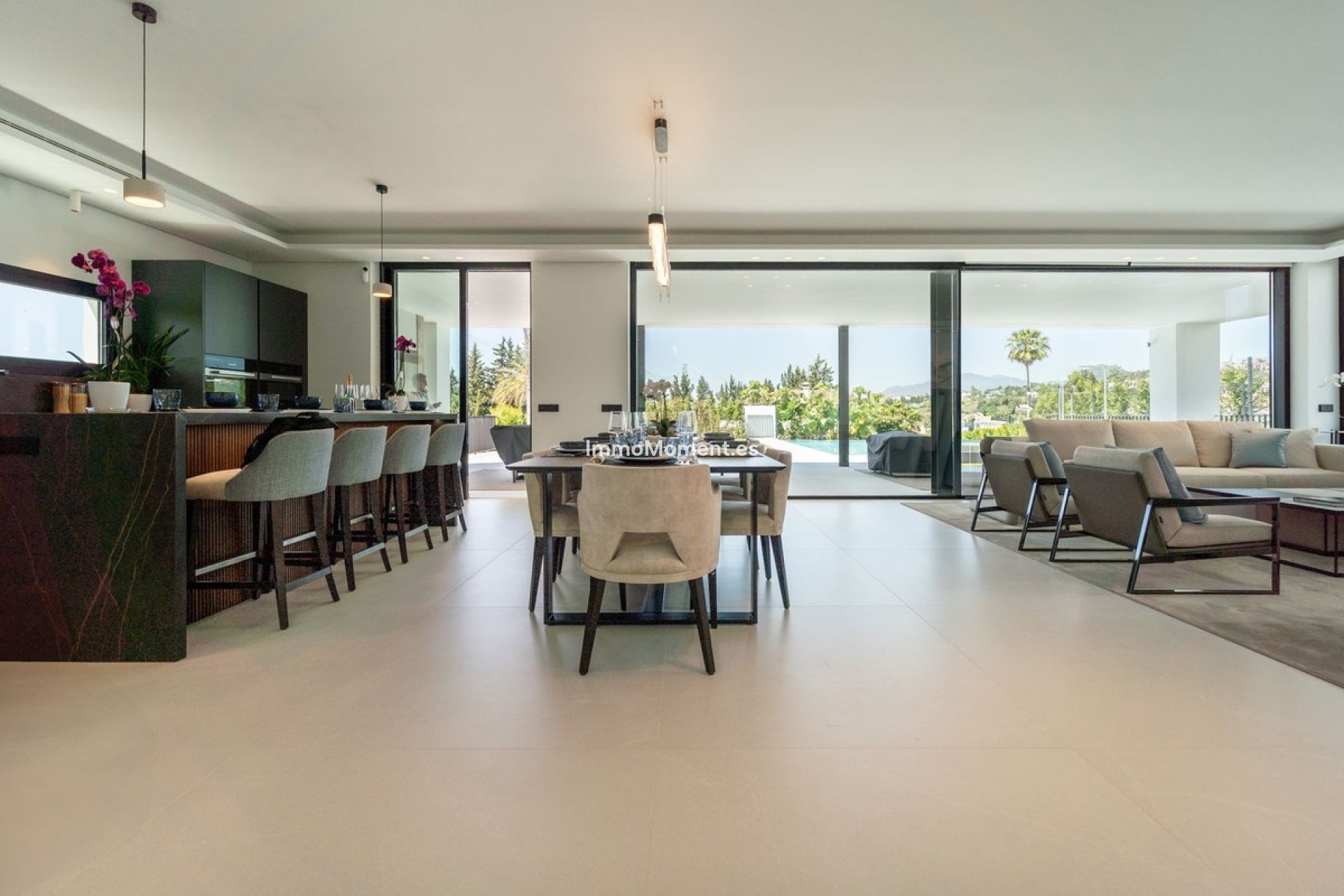 Resale - Villa - Marbella - Nueva Andalucía