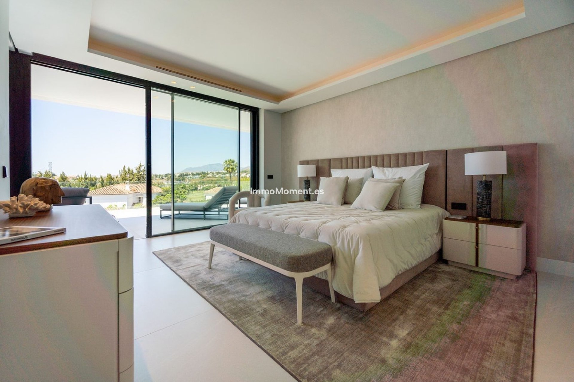 Resale - Villa - Marbella - Nueva Andalucía