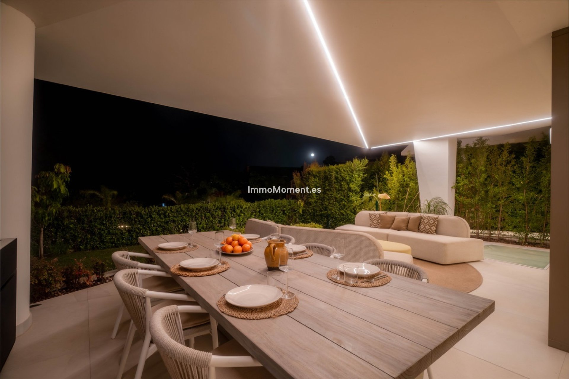 Resale - Villa - Marbella - Nueva Andalucía