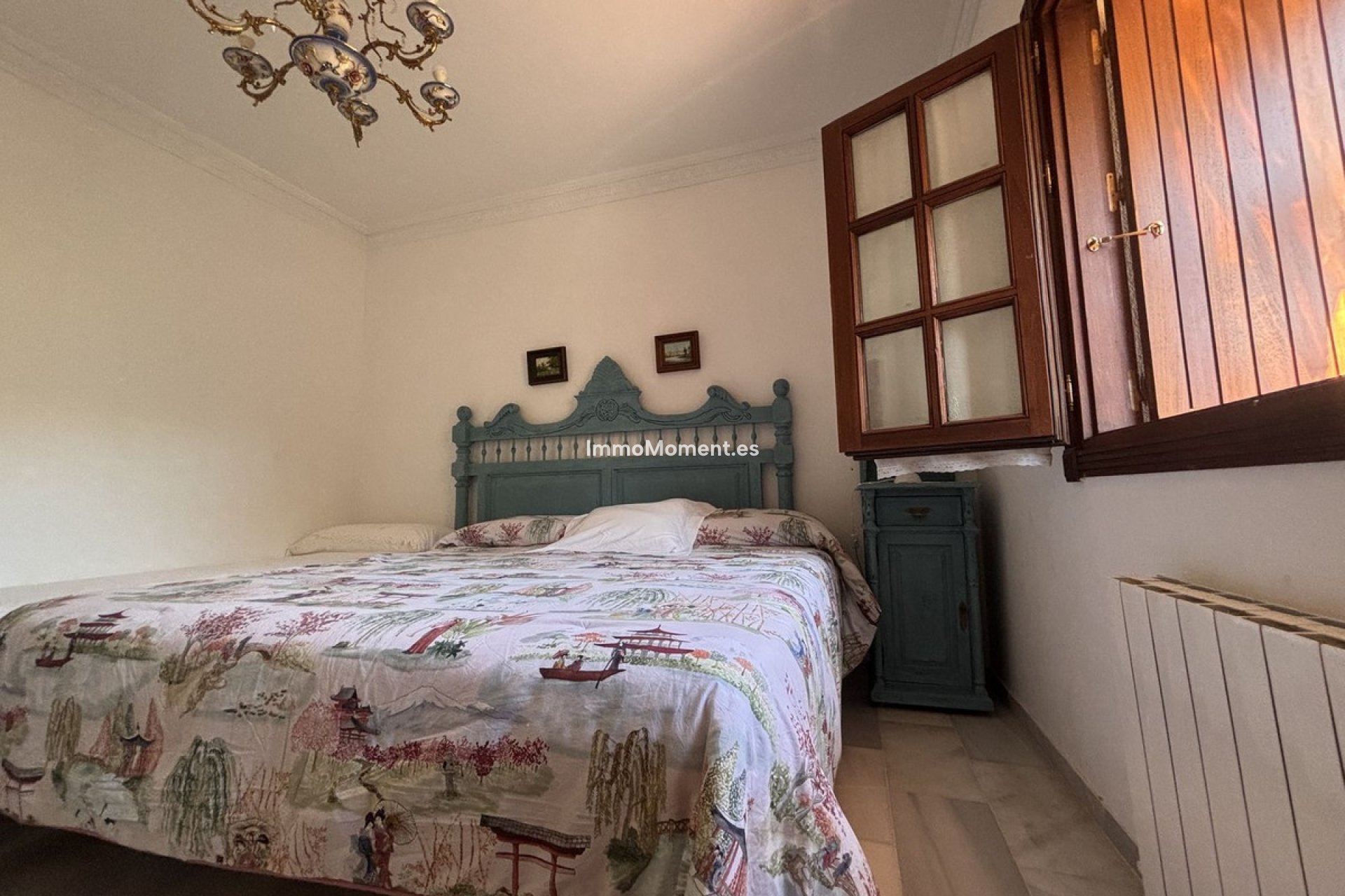 Resale - Villa - Marbella - Nueva Andalucía