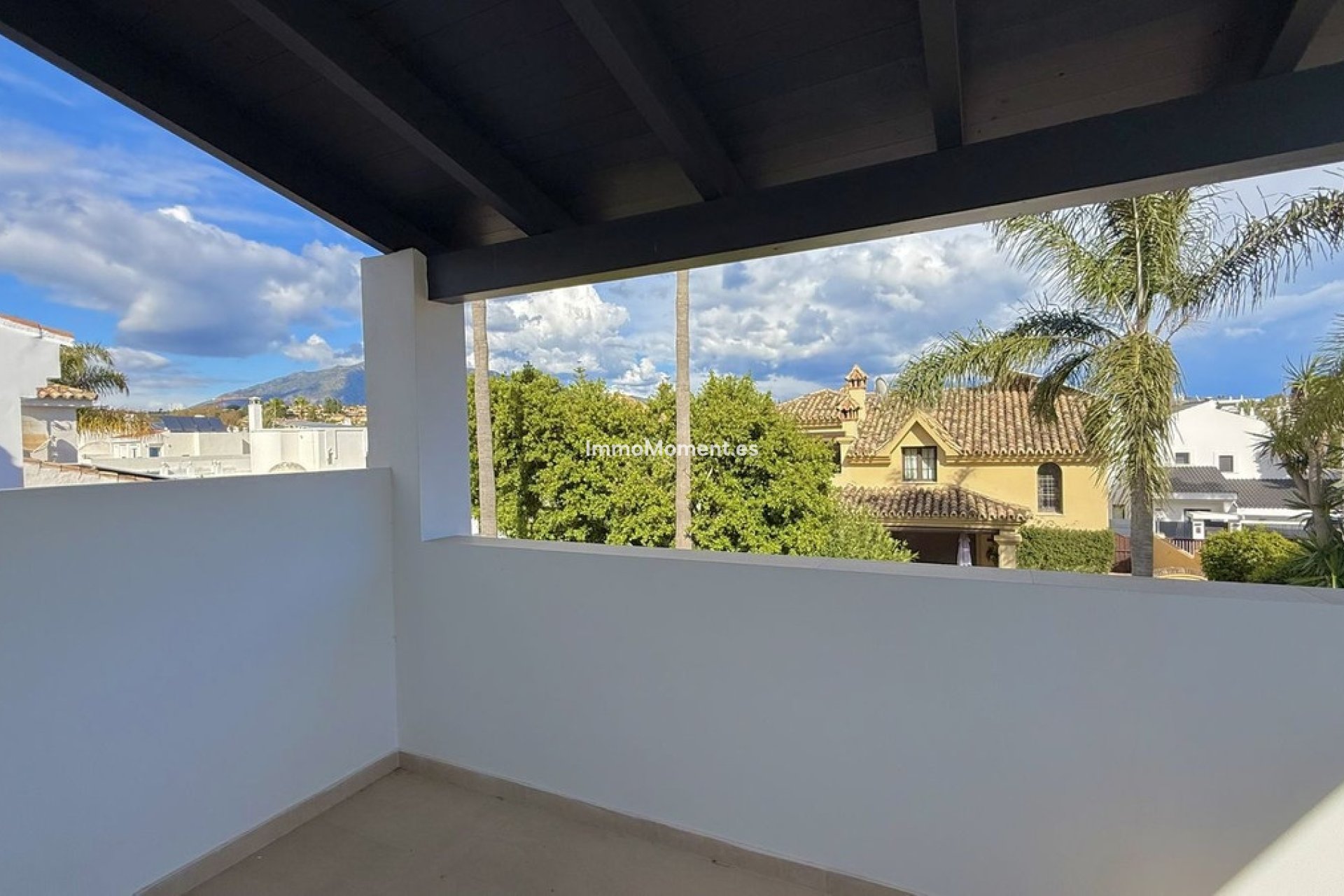 Resale - Villa - Marbella - Nueva Andalucía