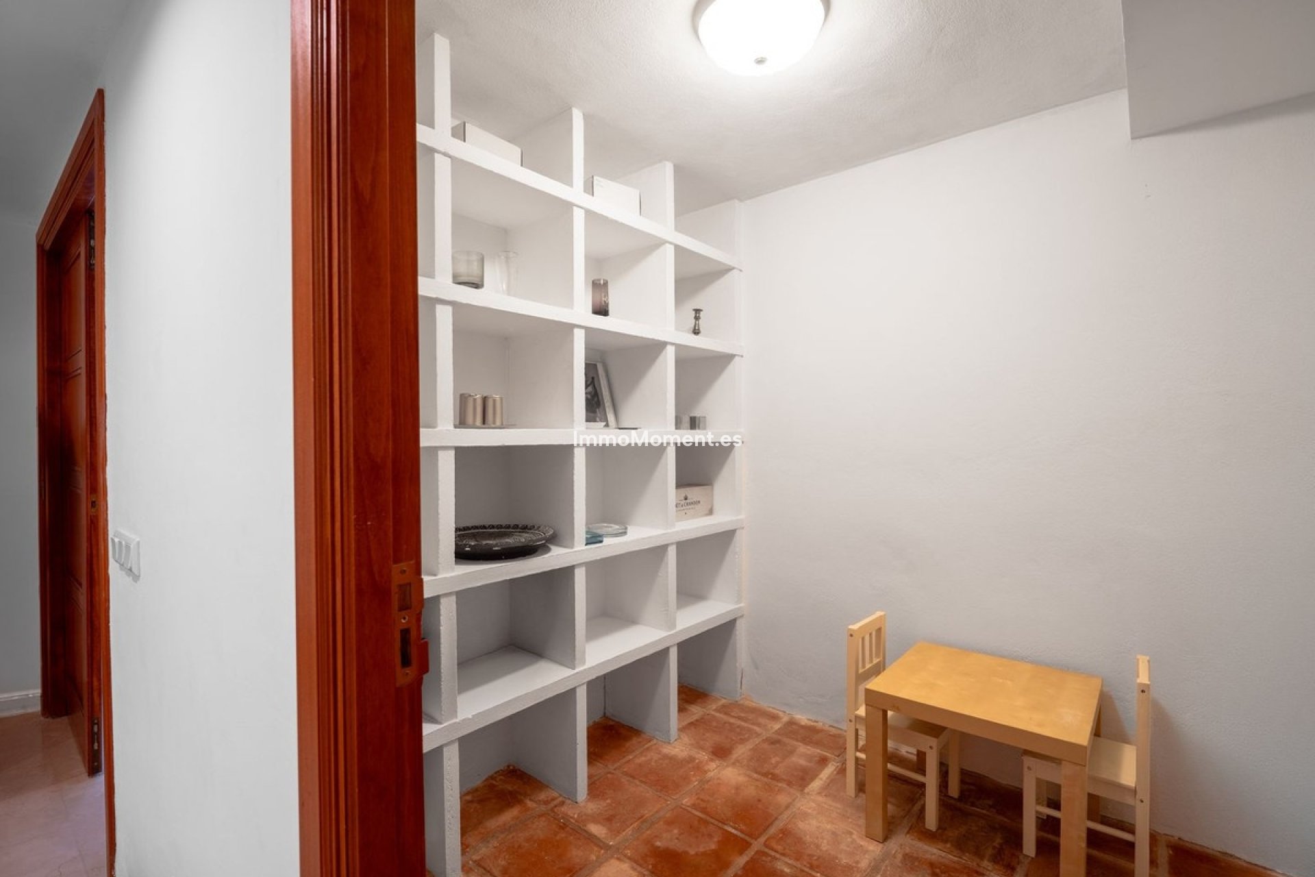 Resale - Villa - Marbella - Nueva Andalucía