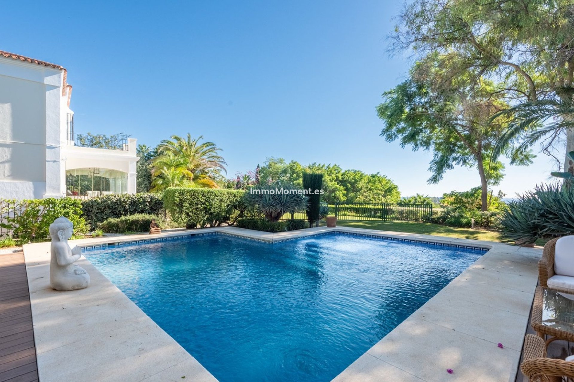 Resale - Villa - Marbella - Nueva Andalucía