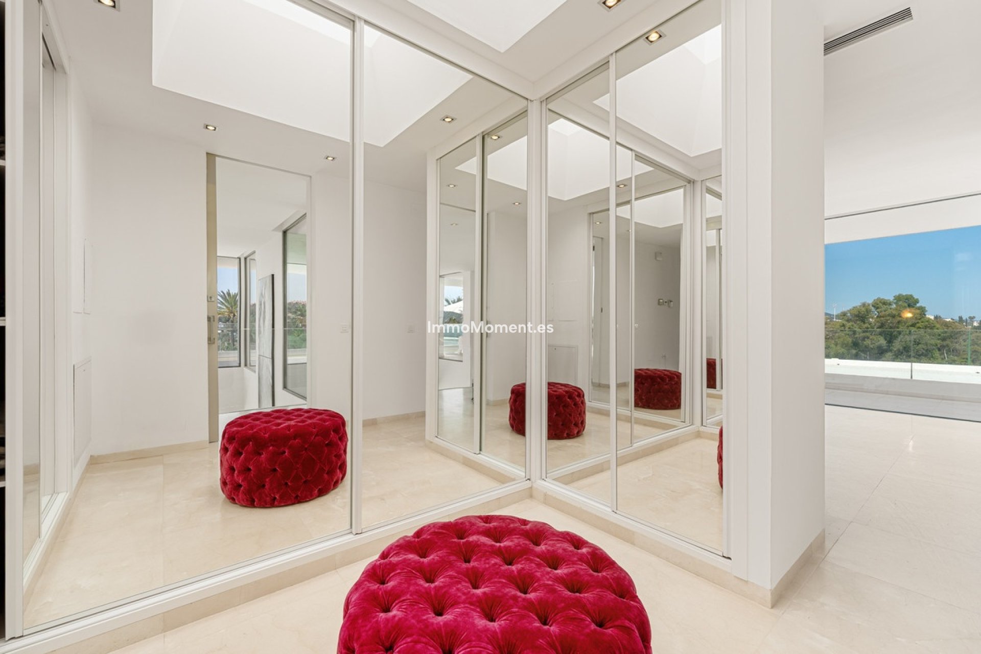 Resale - Villa - Marbella - Nueva Andalucía