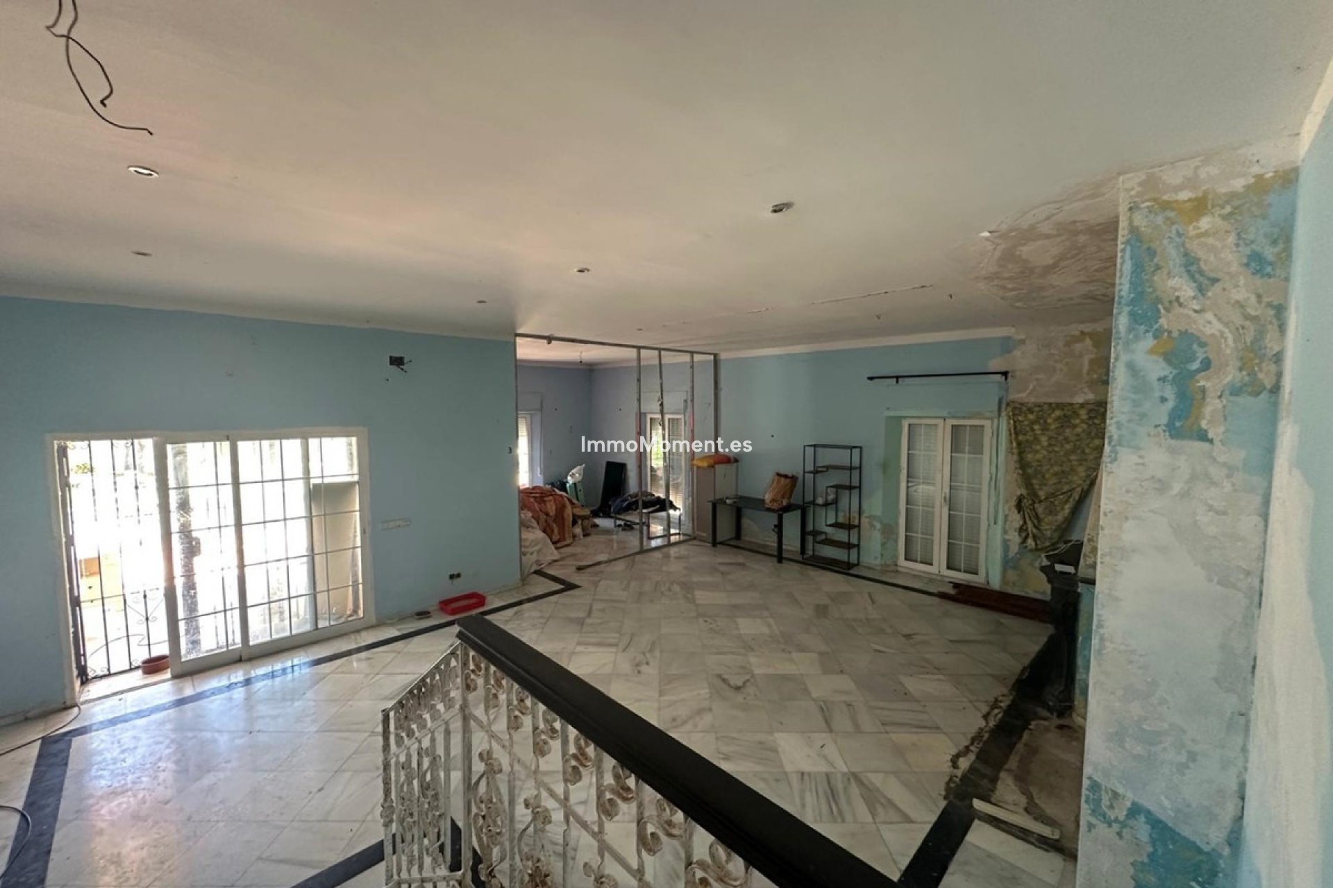 Resale - Villa - Marbella - Nueva Andalucía