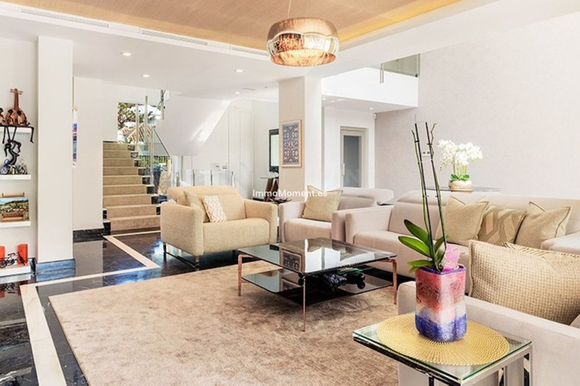 Resale - Villa - Marbella - Nueva Andalucía