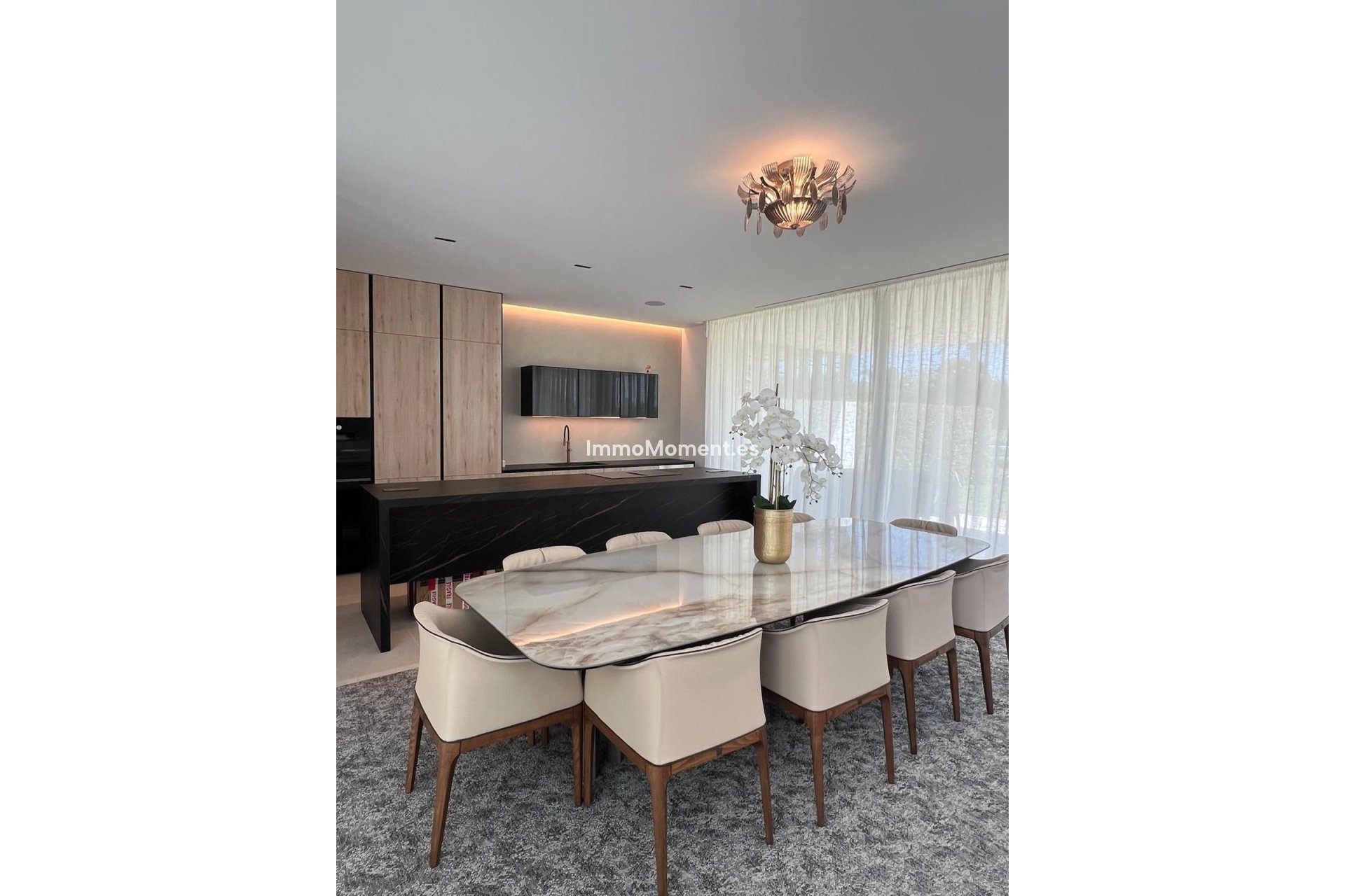 Resale - Villa - Marbella - Nueva Andalucía