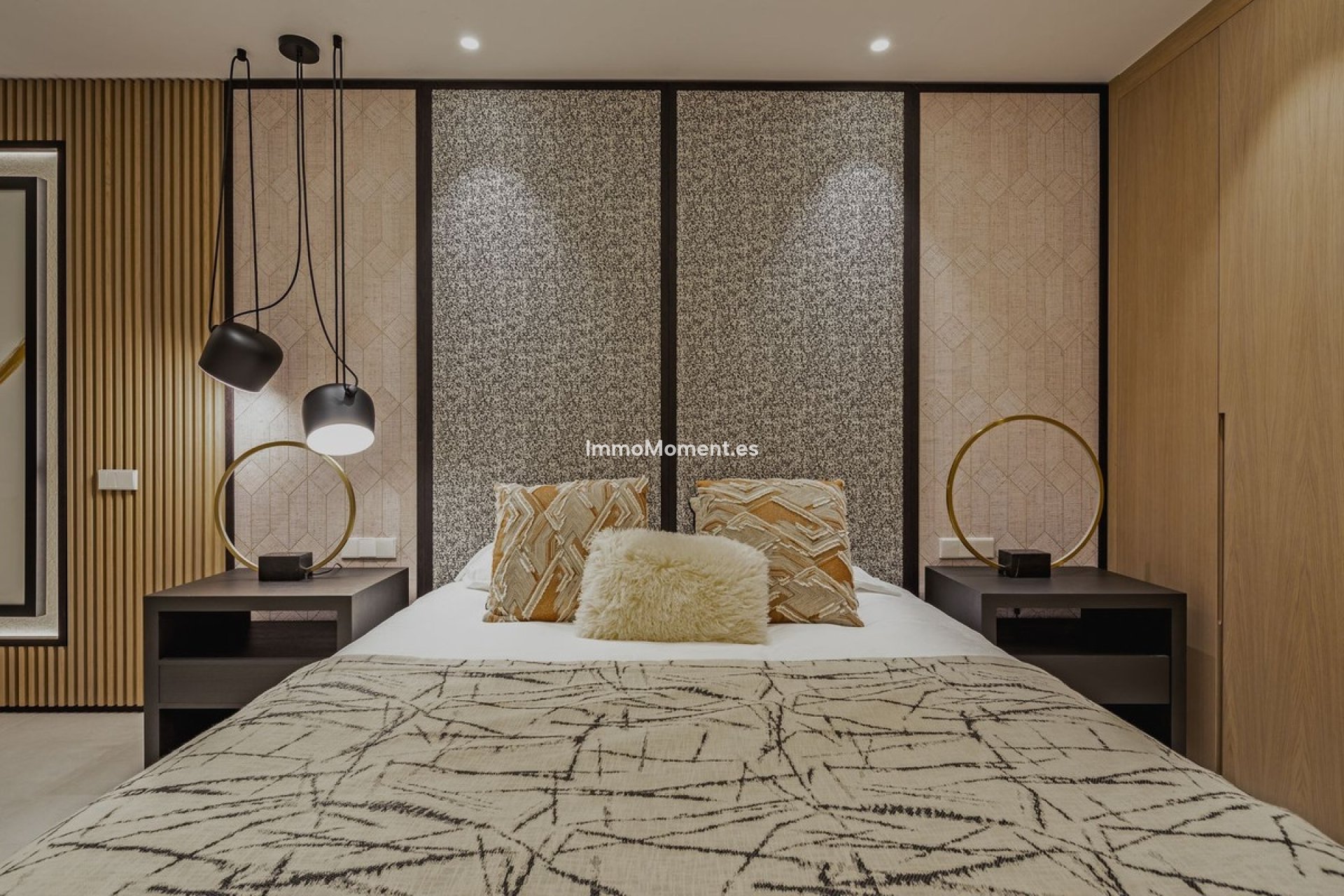 Resale - Villa - Marbella - Nueva Andalucía