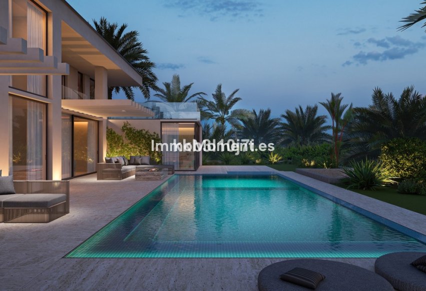 Resale - Villa - Marbella - Nueva Andalucía