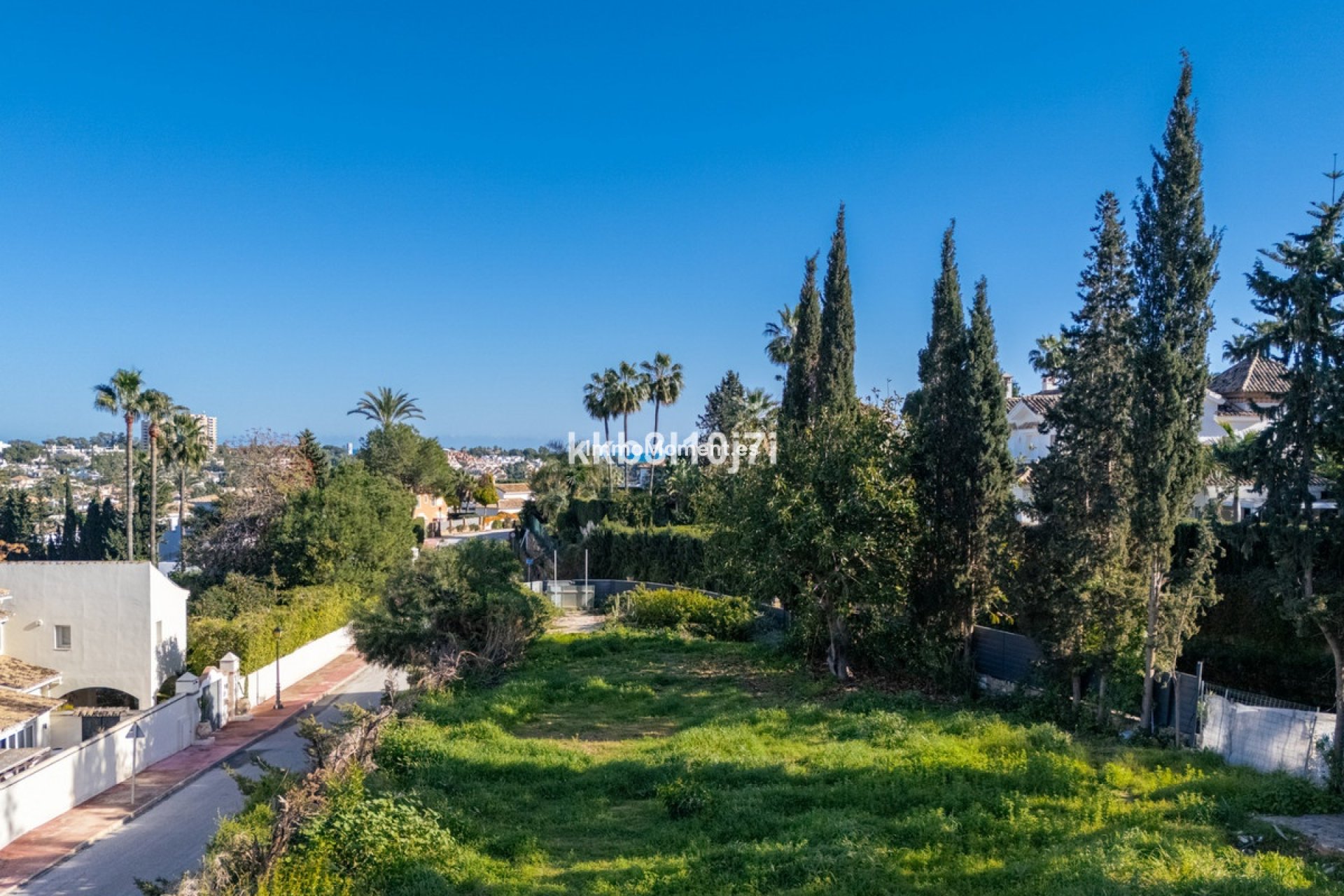 Resale - Villa - Marbella - Nueva Andalucía