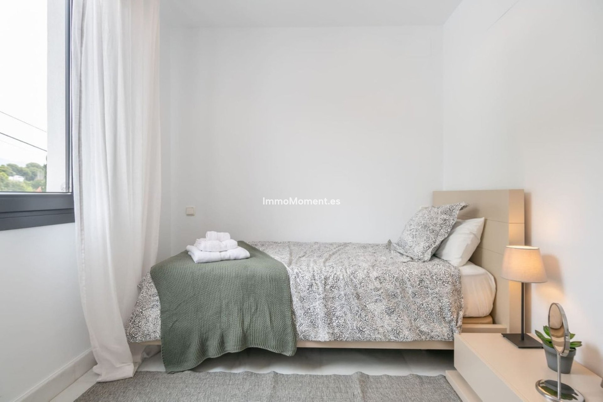 Resale - Villa - Marbella - Nueva Andalucía