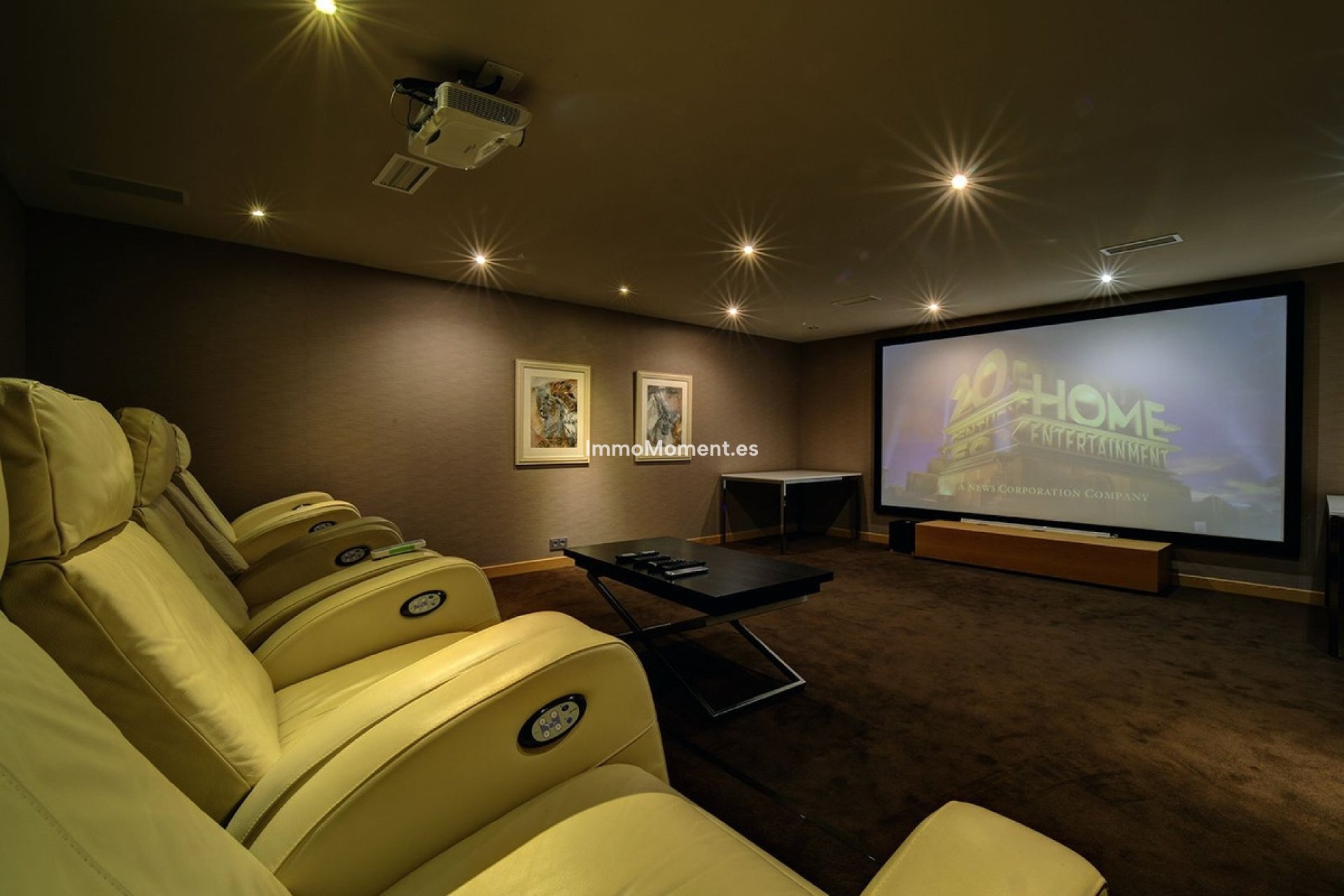 Resale - Villa - Marbella - Nueva Andalucía