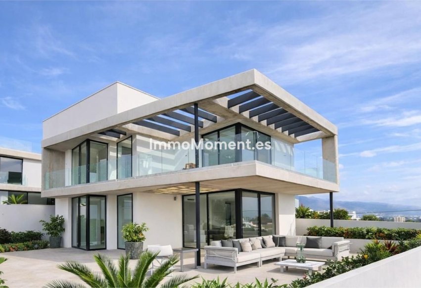 Resale - Villa - Marbella - Nueva Andalucía