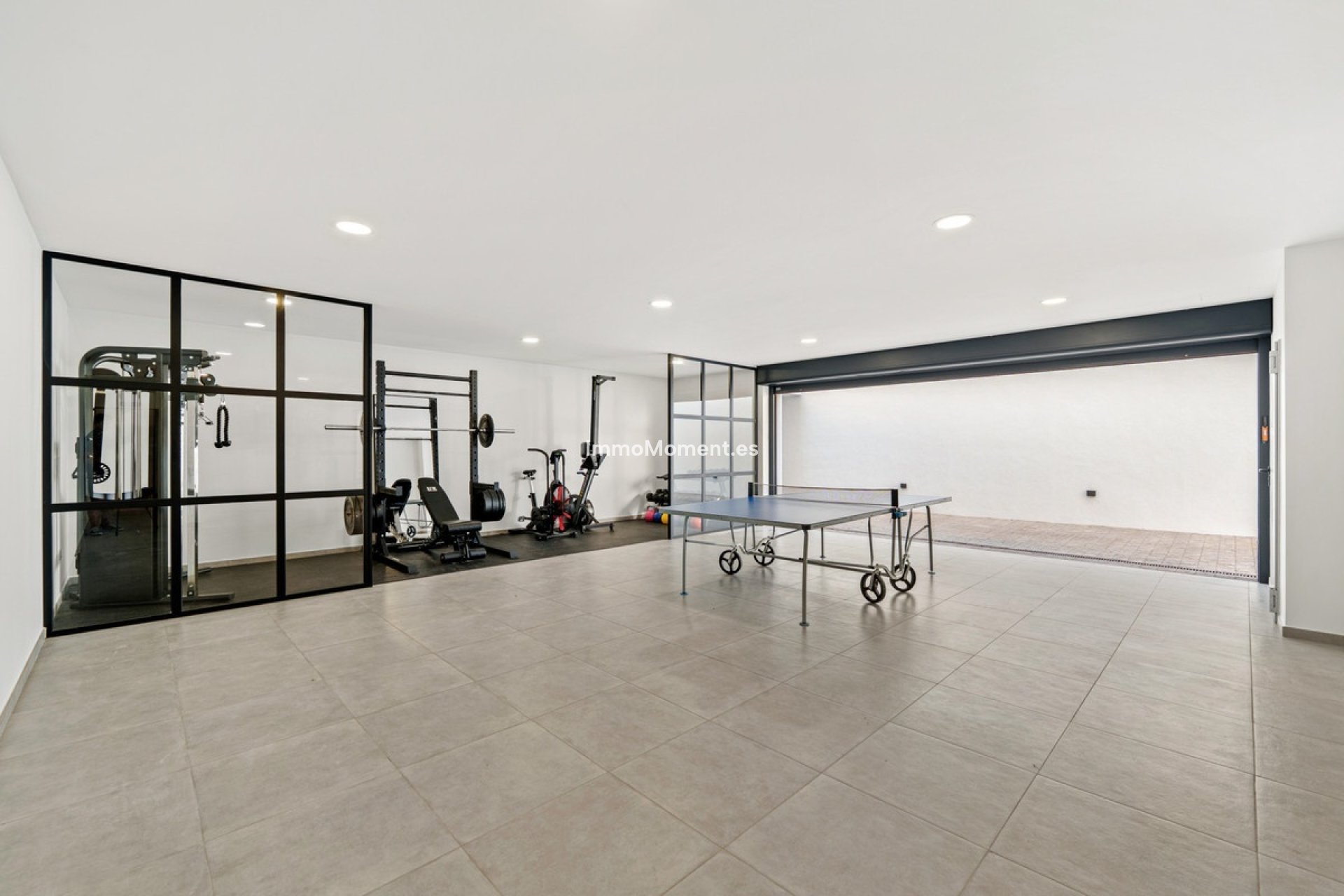 Resale - Villa - Marbella - Nueva Andalucía