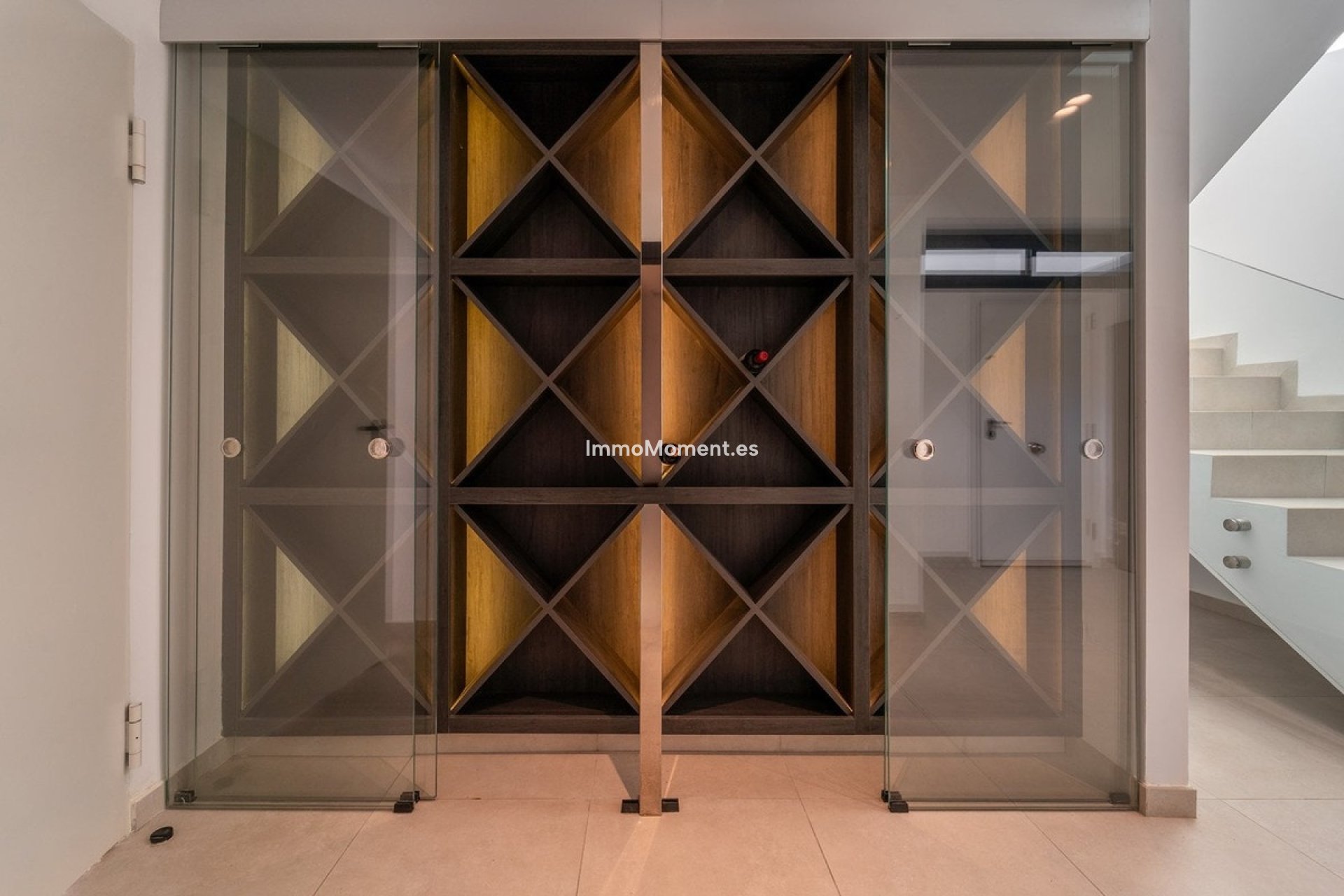 Resale - Villa - Marbella - Nueva Andalucía