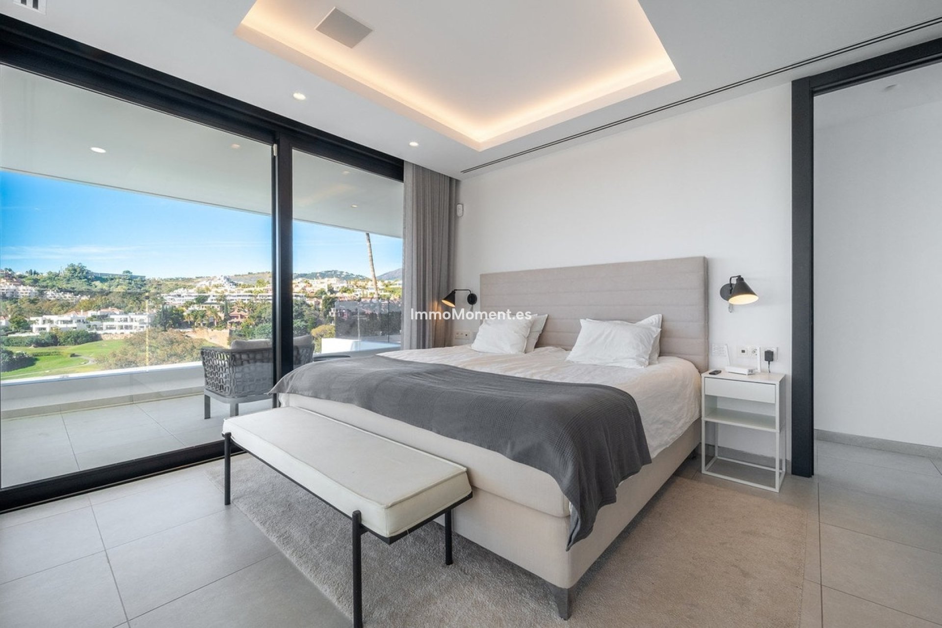 Resale - Villa - Marbella - Nueva Andalucía