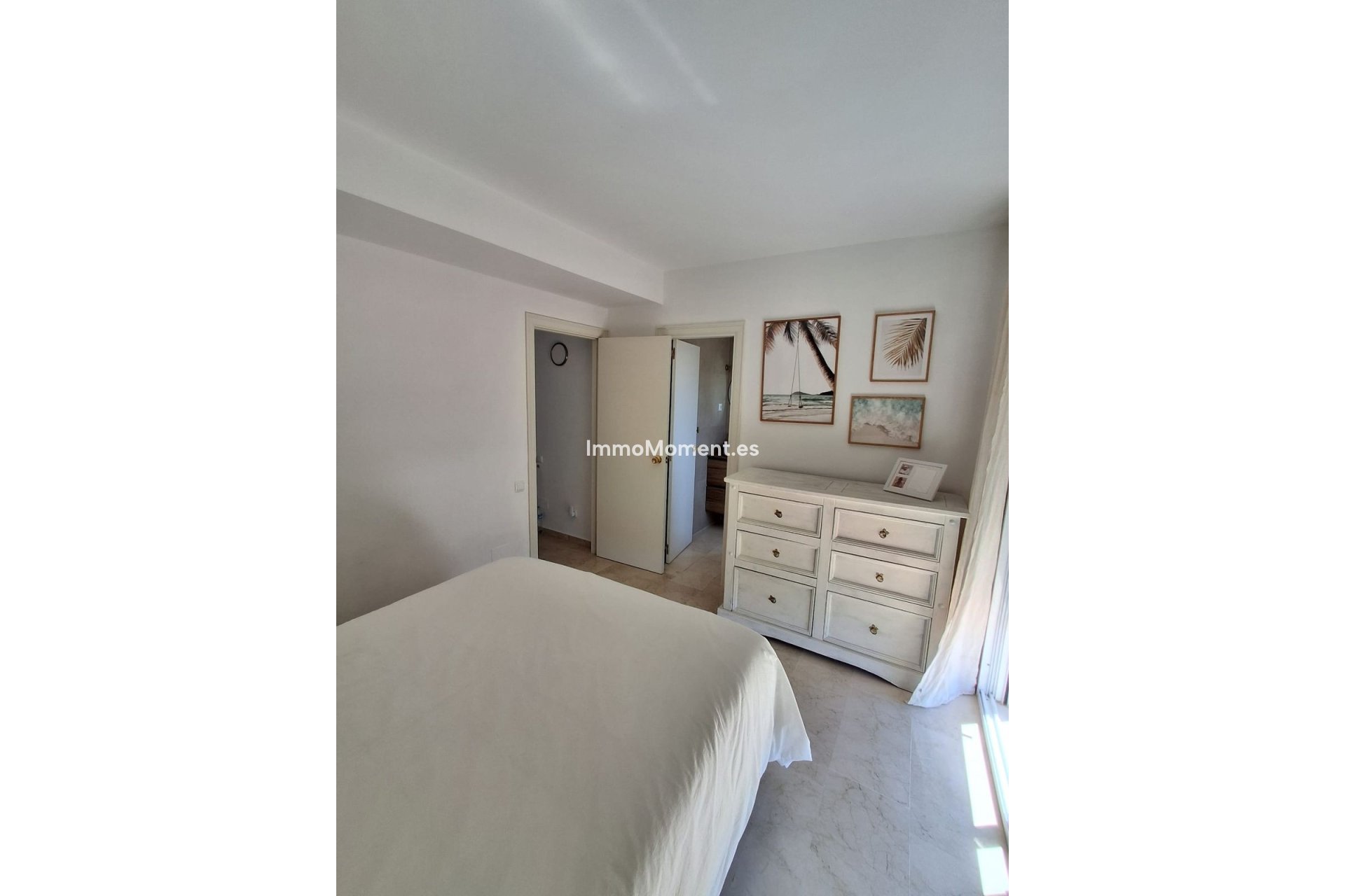 Resale - Villa - Marbella - Nueva Andalucía