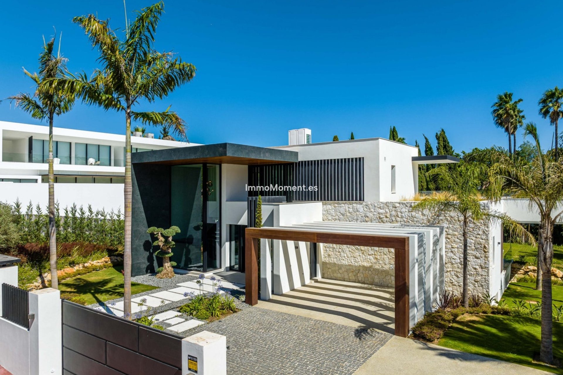 Resale - Villa - Marbella - Nueva Andalucía