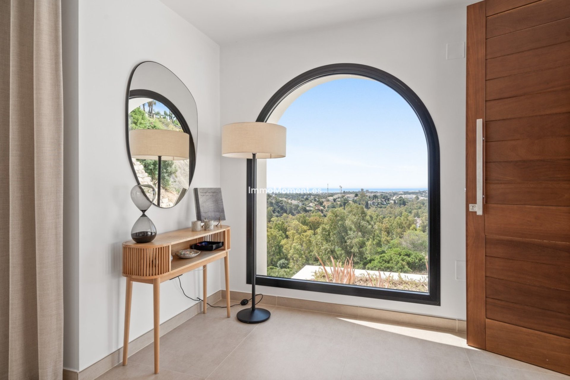 Resale - Villa - Marbella - Nueva Andalucía