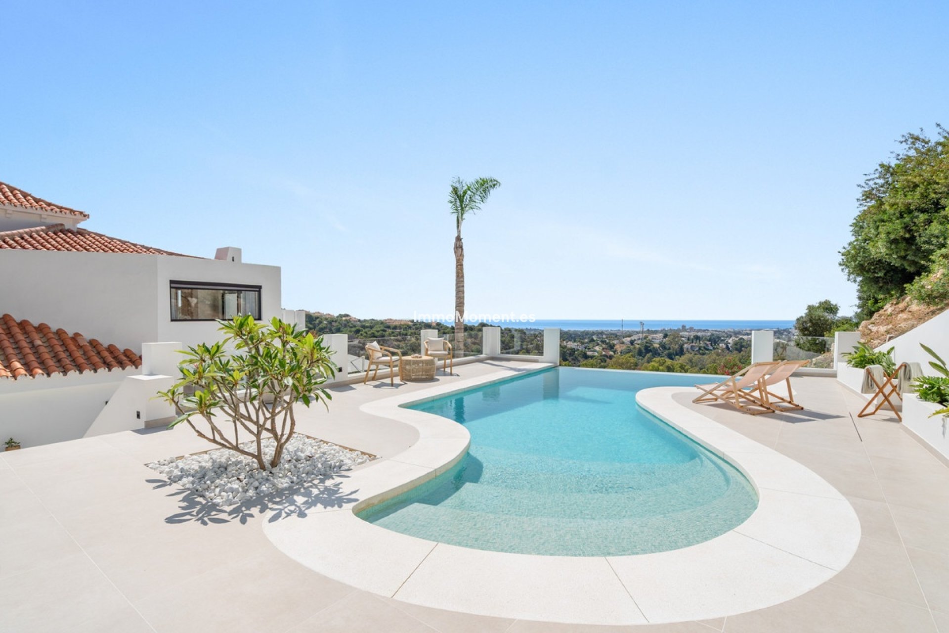 Resale - Villa - Marbella - Nueva Andalucía