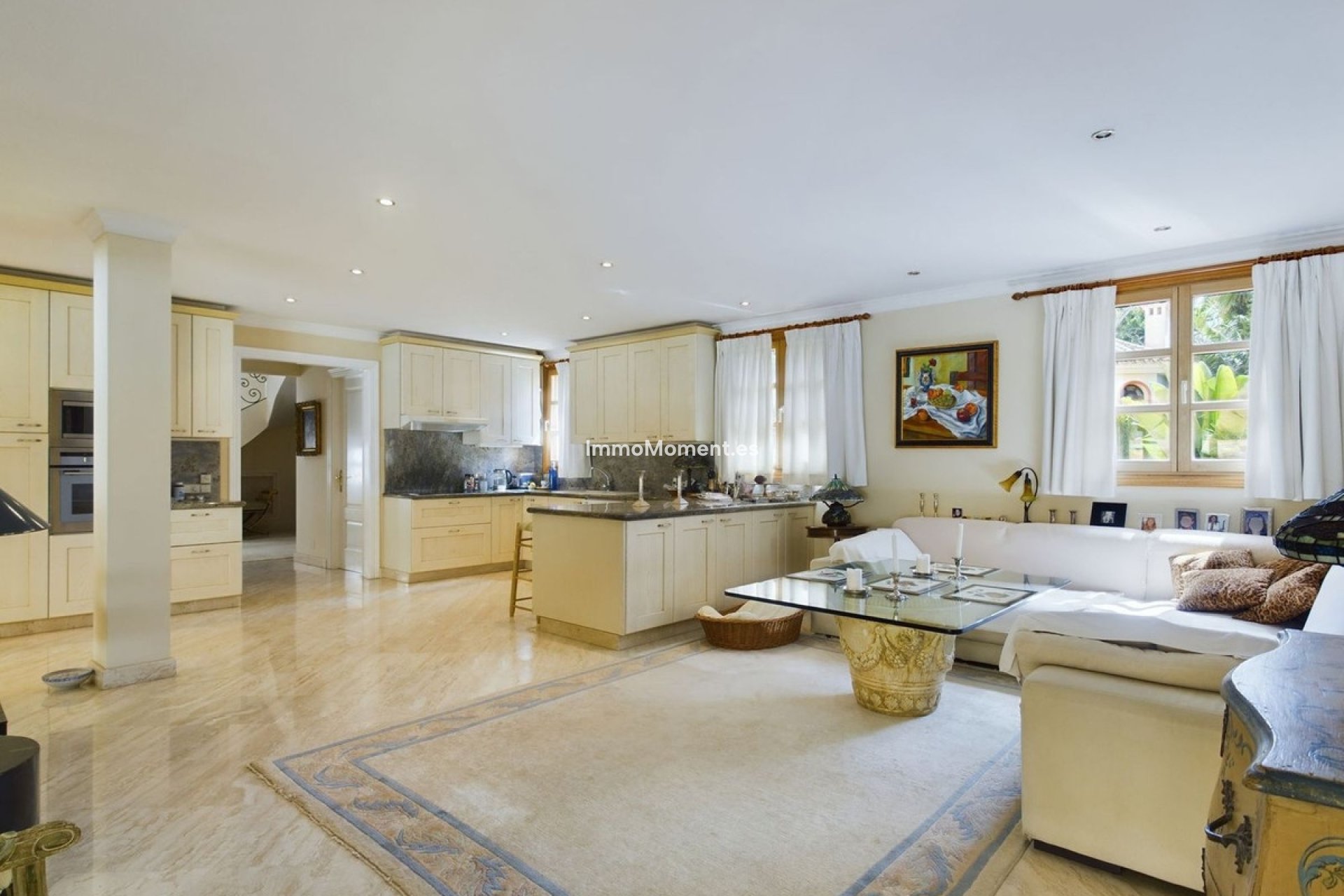 Resale - Villa - Marbella - Nueva Andalucía