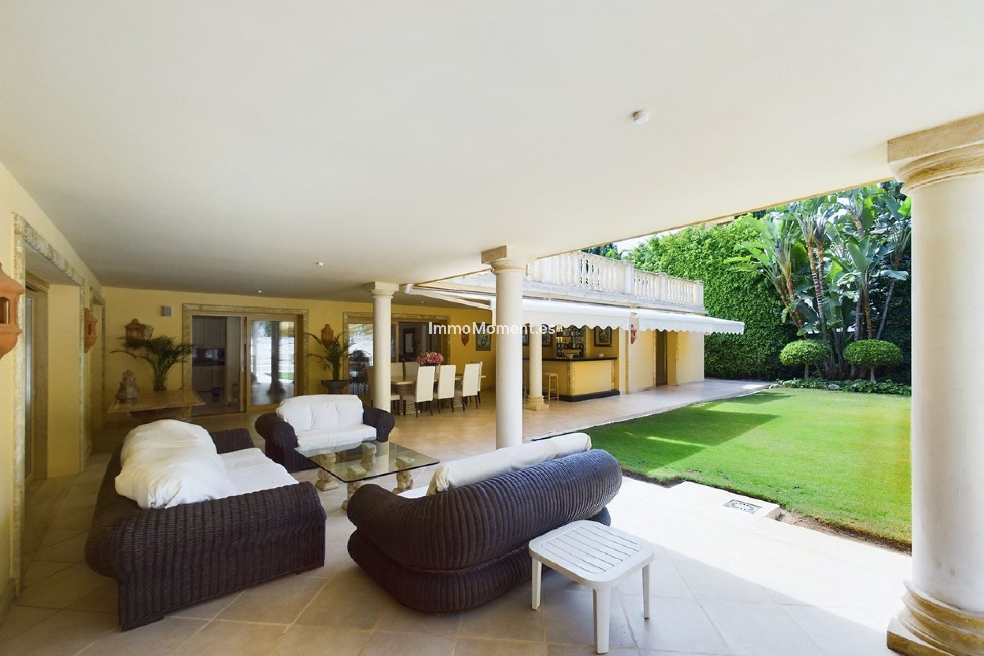 Resale - Villa - Marbella - Nueva Andalucía