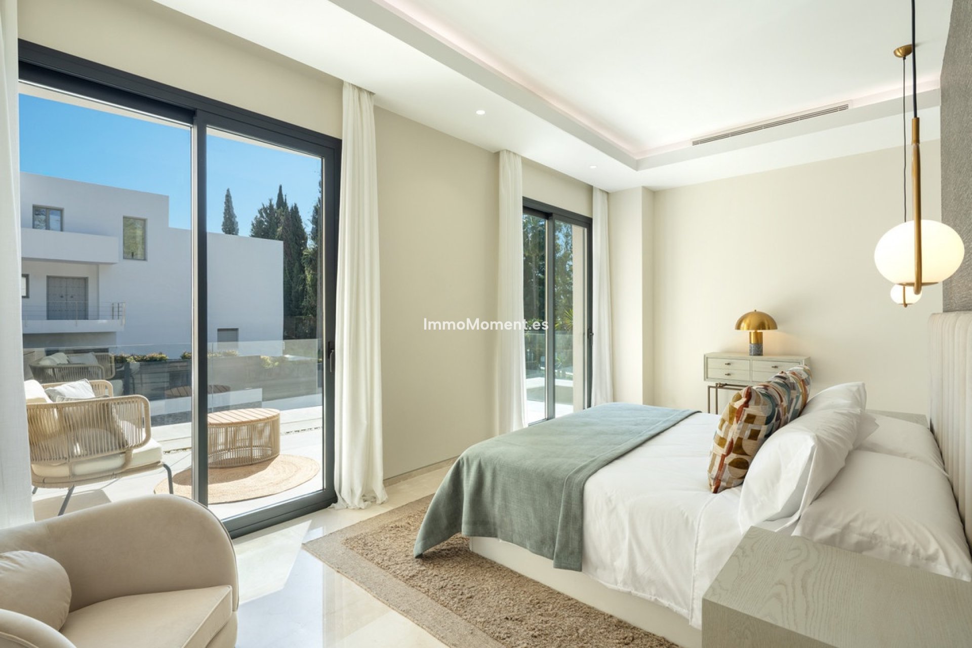 Resale - Villa - Marbella - Nueva Andalucía