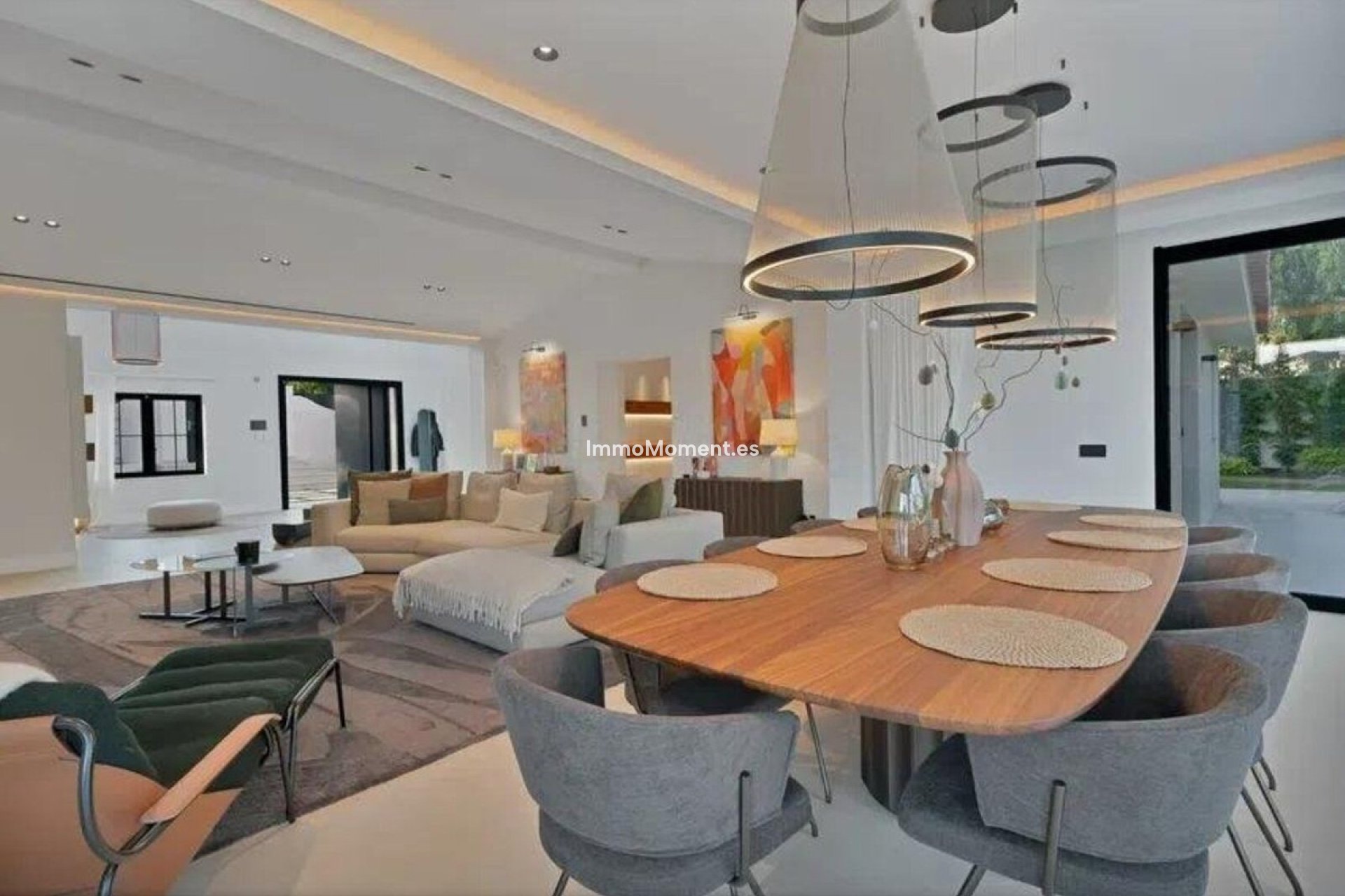 Resale - Villa - Marbella - Puerto Banús