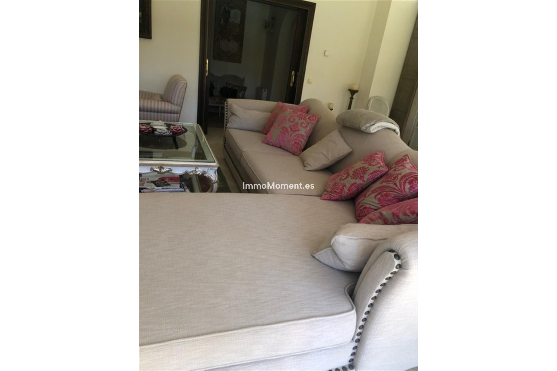 Resale - Villa - Marbella - Puerto Banús