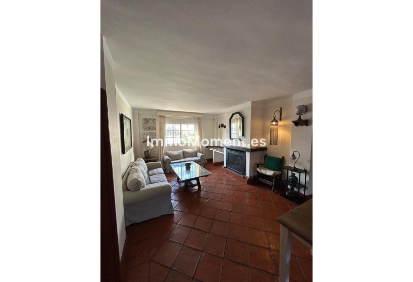 Resale - Villa - Marbella - San Pedro de Alcántara