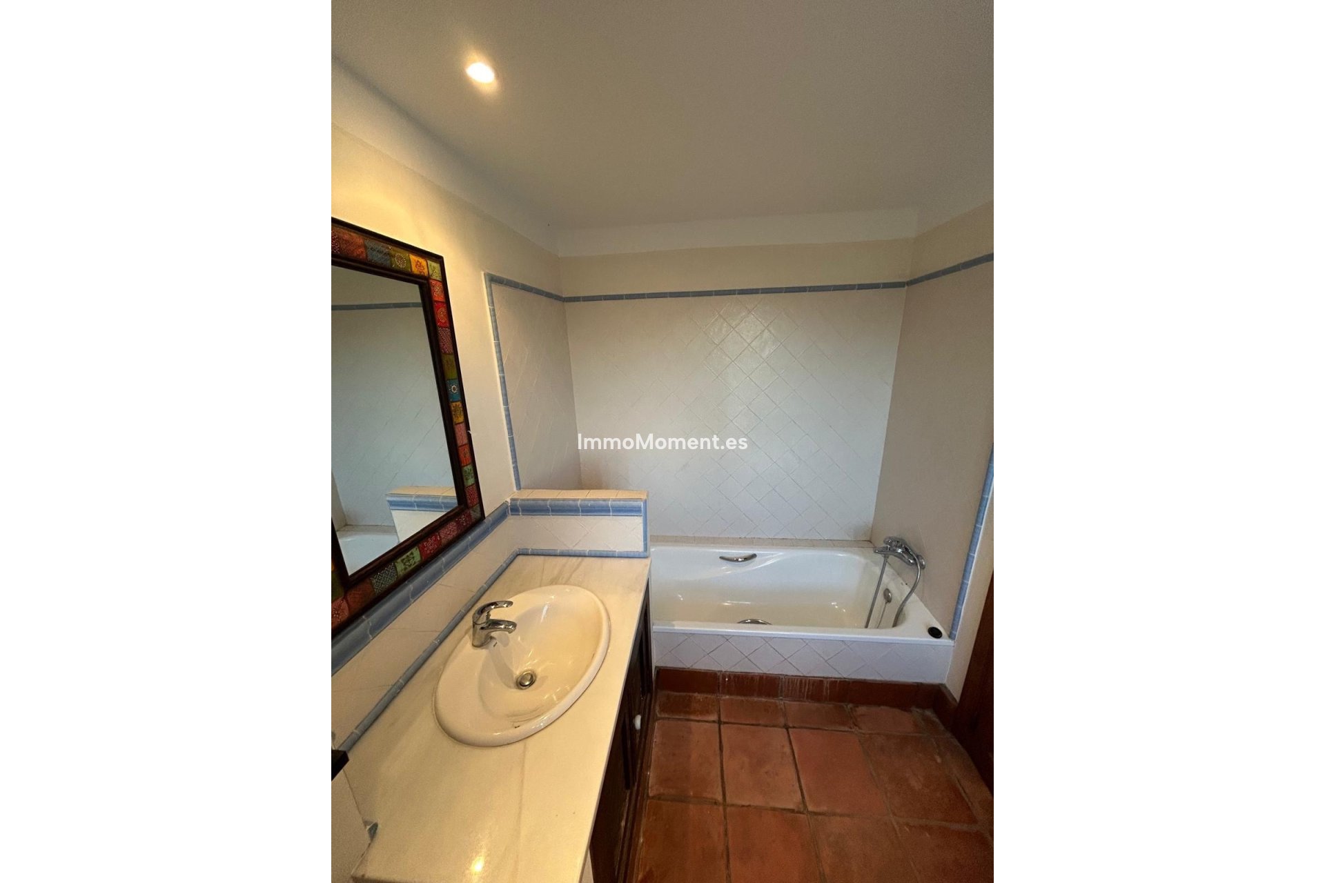 Resale - Villa - Marbella - San Pedro de Alcántara