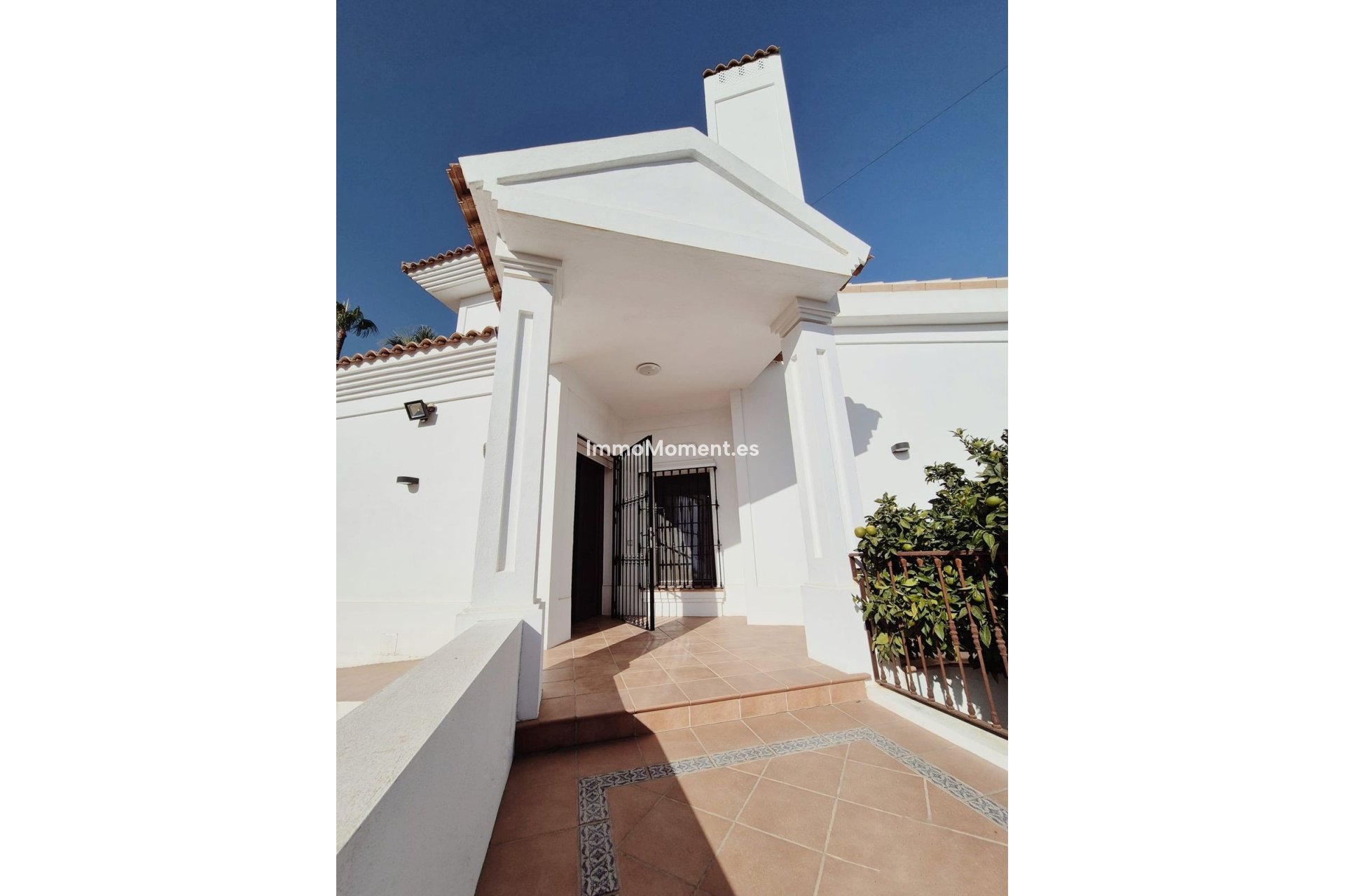 Resale - Villa - Marbella - San Pedro de Alcántara