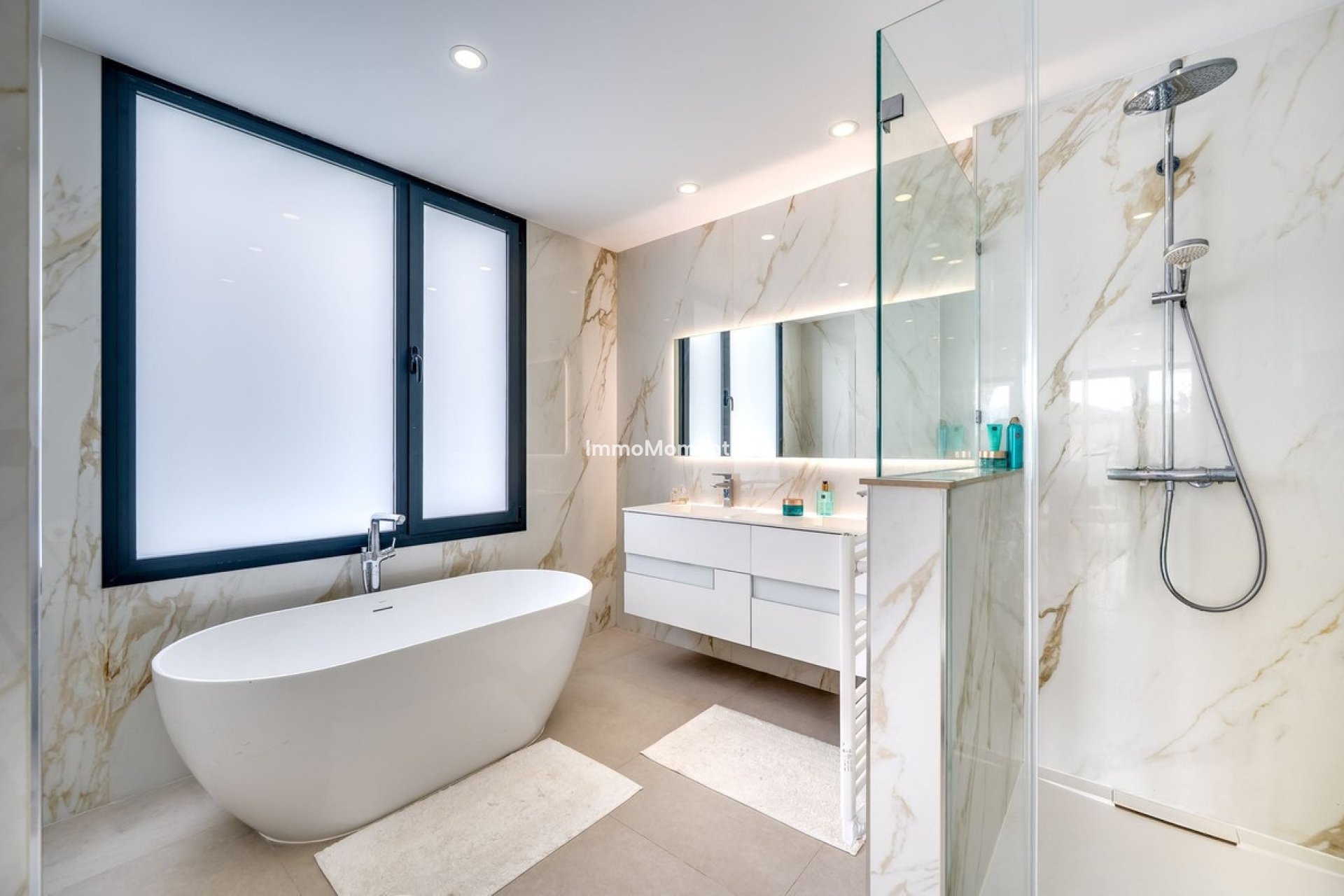 Resale - Villa - Marbella - San Pedro de Alcántara