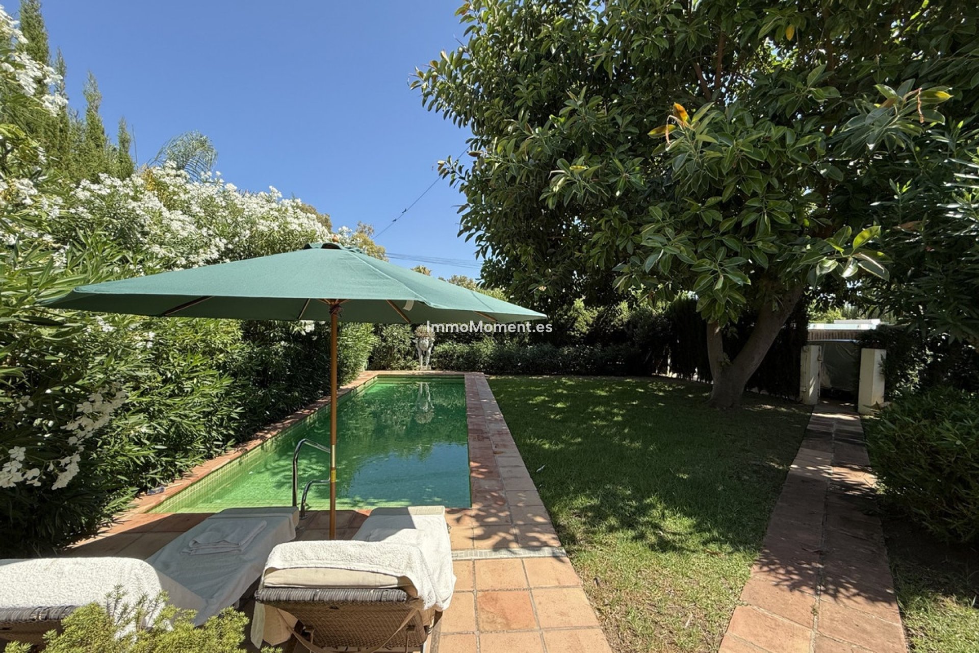 Resale - Villa - Marbella - San Pedro de Alcántara