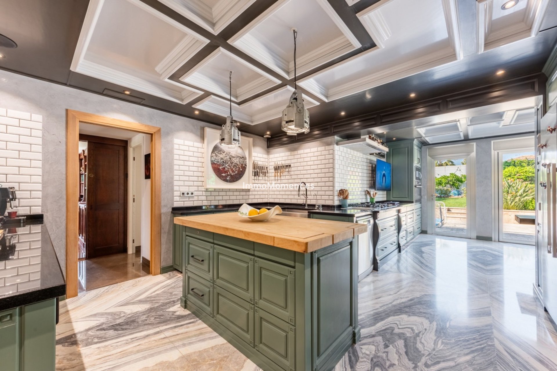 Resale - Villa - Marbella - San Pedro de Alcántara