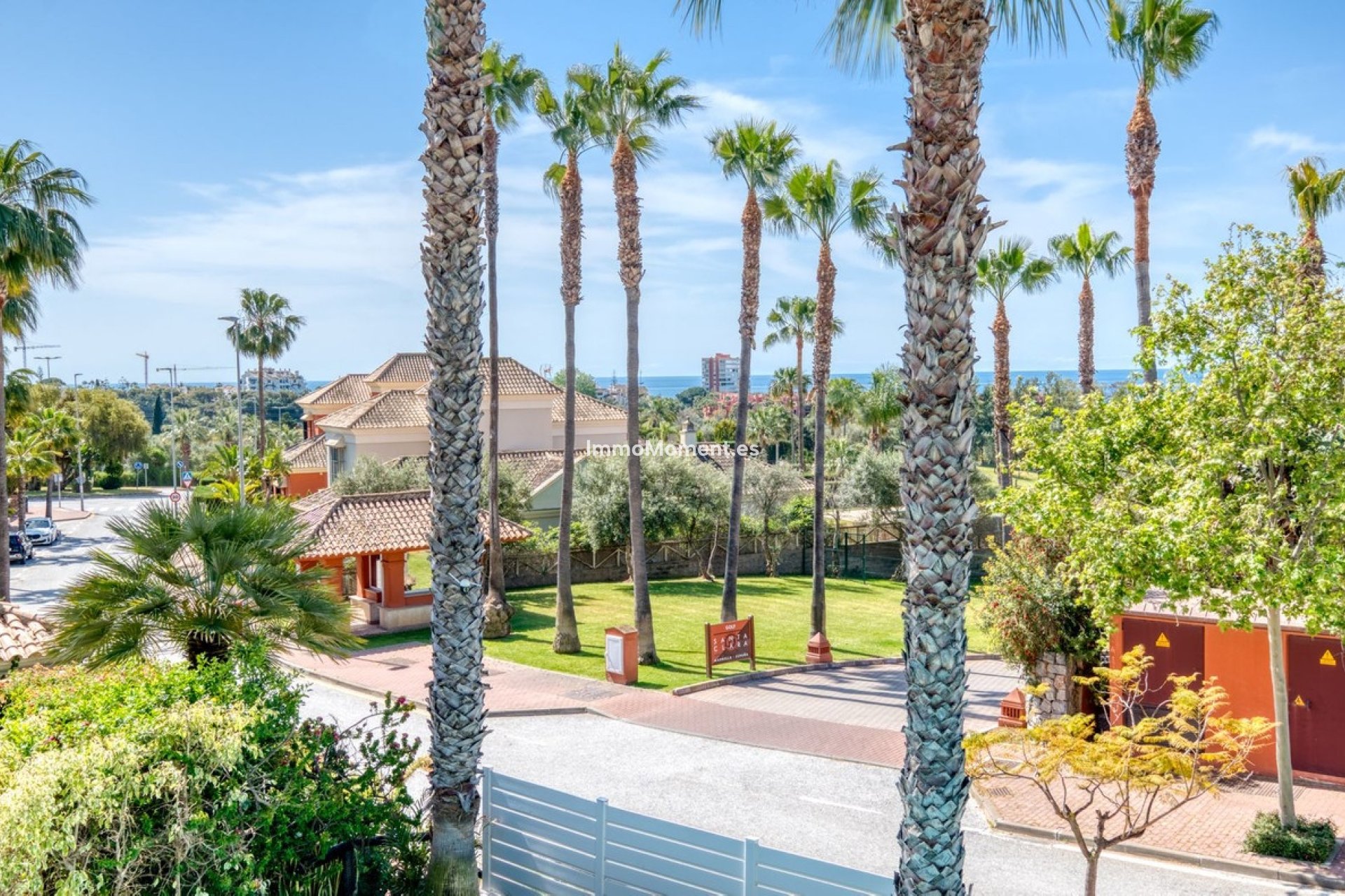 Resale - Villa - Marbella - Santa Clara